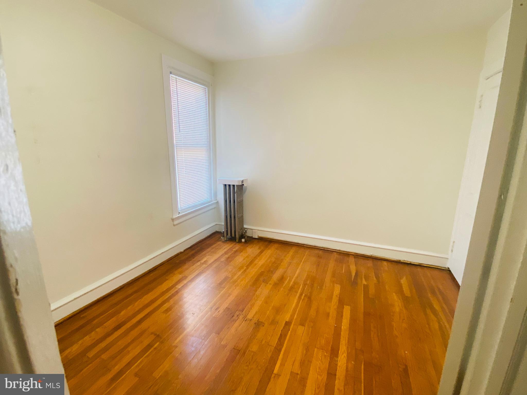 PHILADELPHIA (NORTHEAST) - Residential