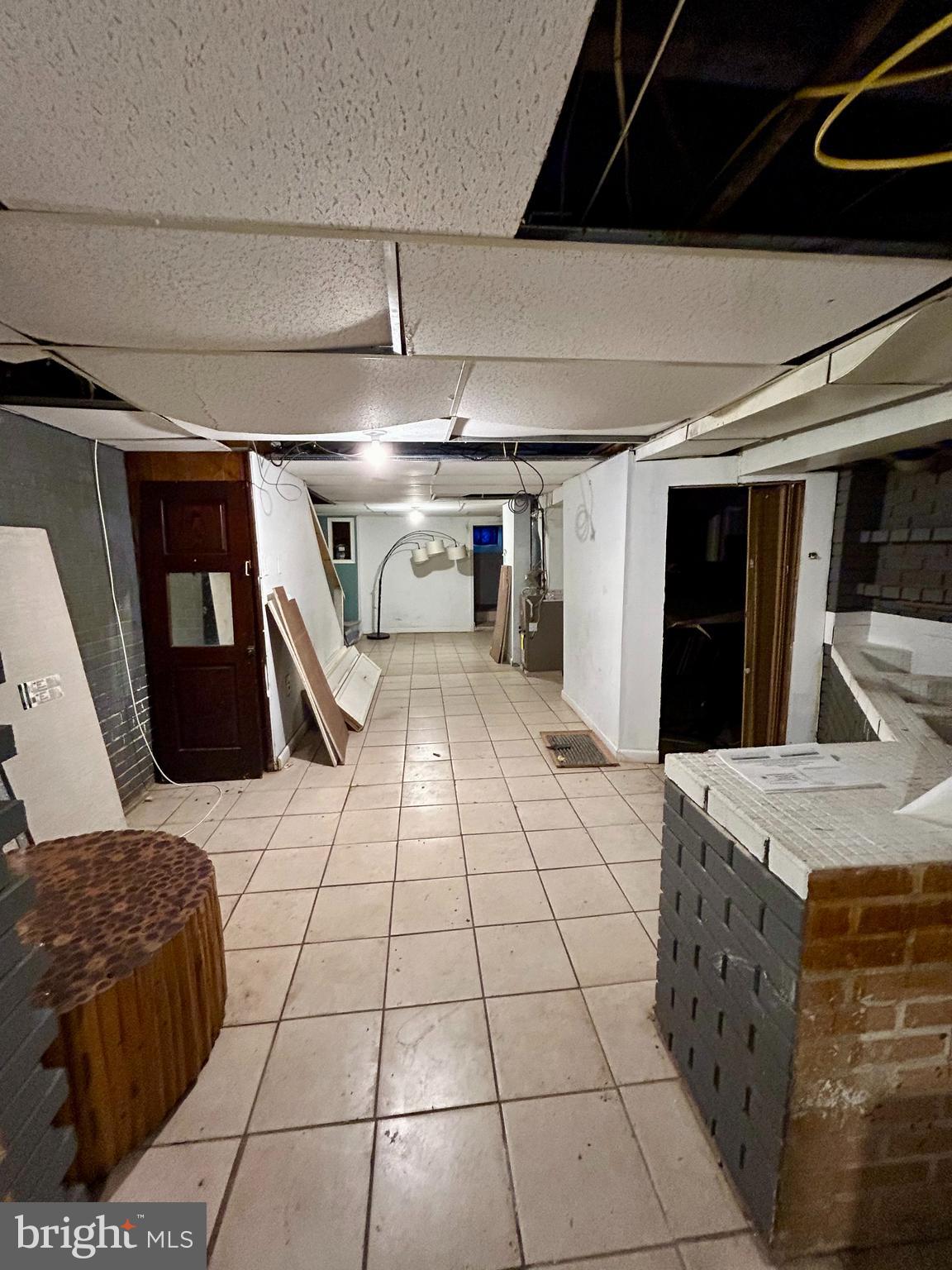 OVERBROOK PARK - Residential Lease