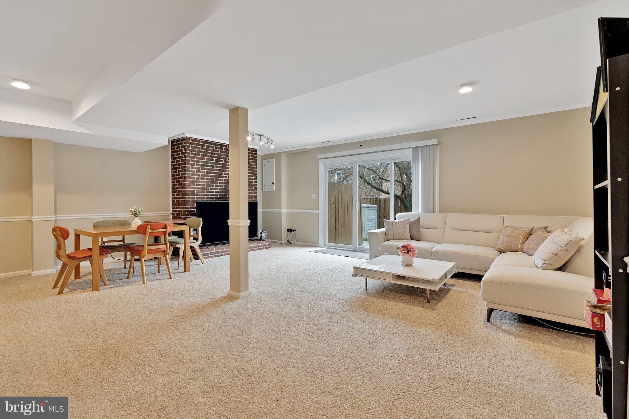 THE ASSEMBLY - Residential