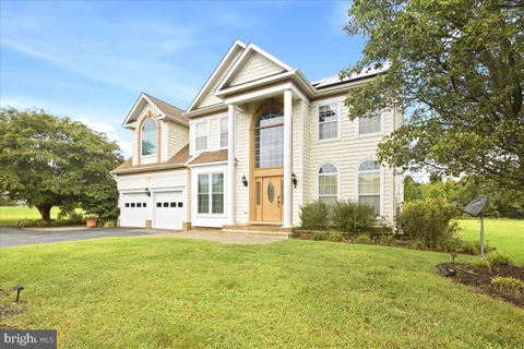 MLS: MDCH2059740