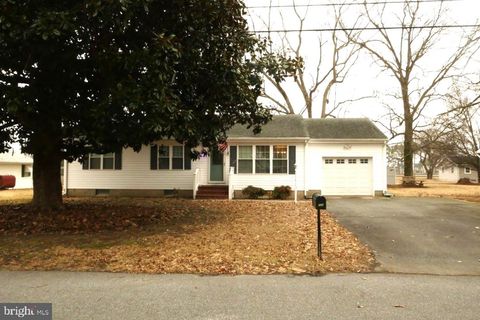 200 HURLOCK AVENUE HURLOCK MD 21643