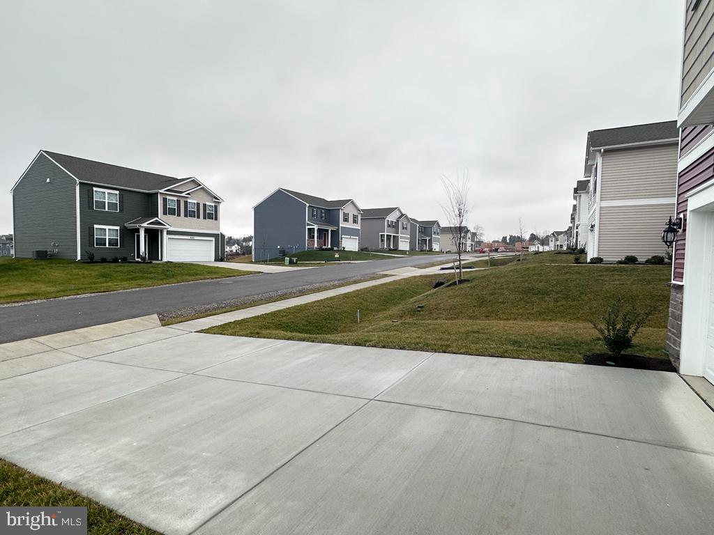 MAGNOLIA SPRINGS - Residential Lease