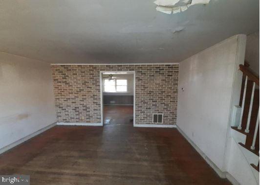 EDMONDSON HEIGHTS - Residential