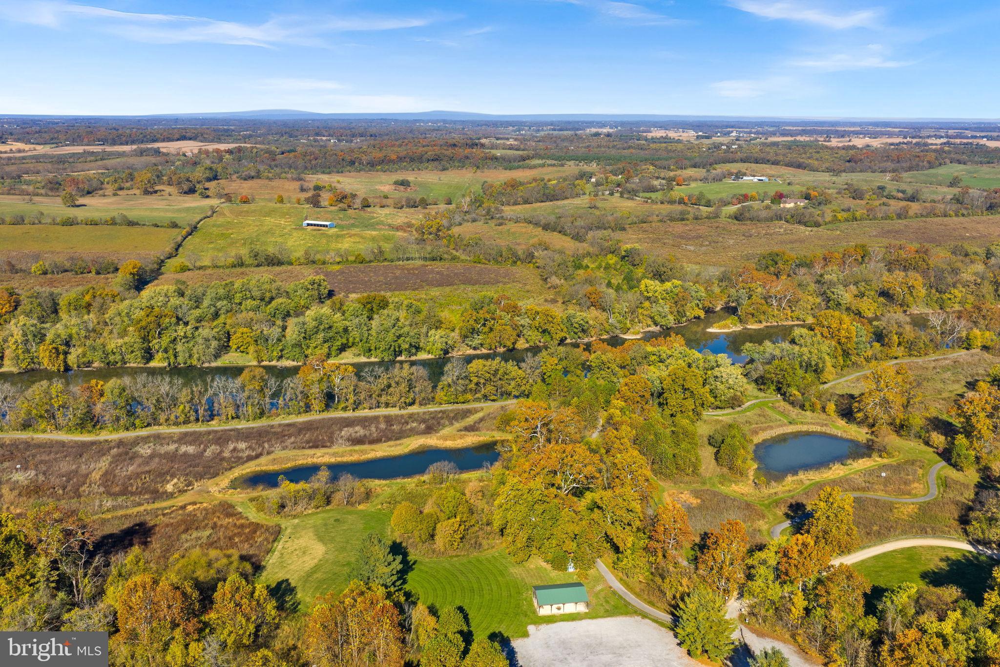 SHENANDOAH RETREAT - Residential