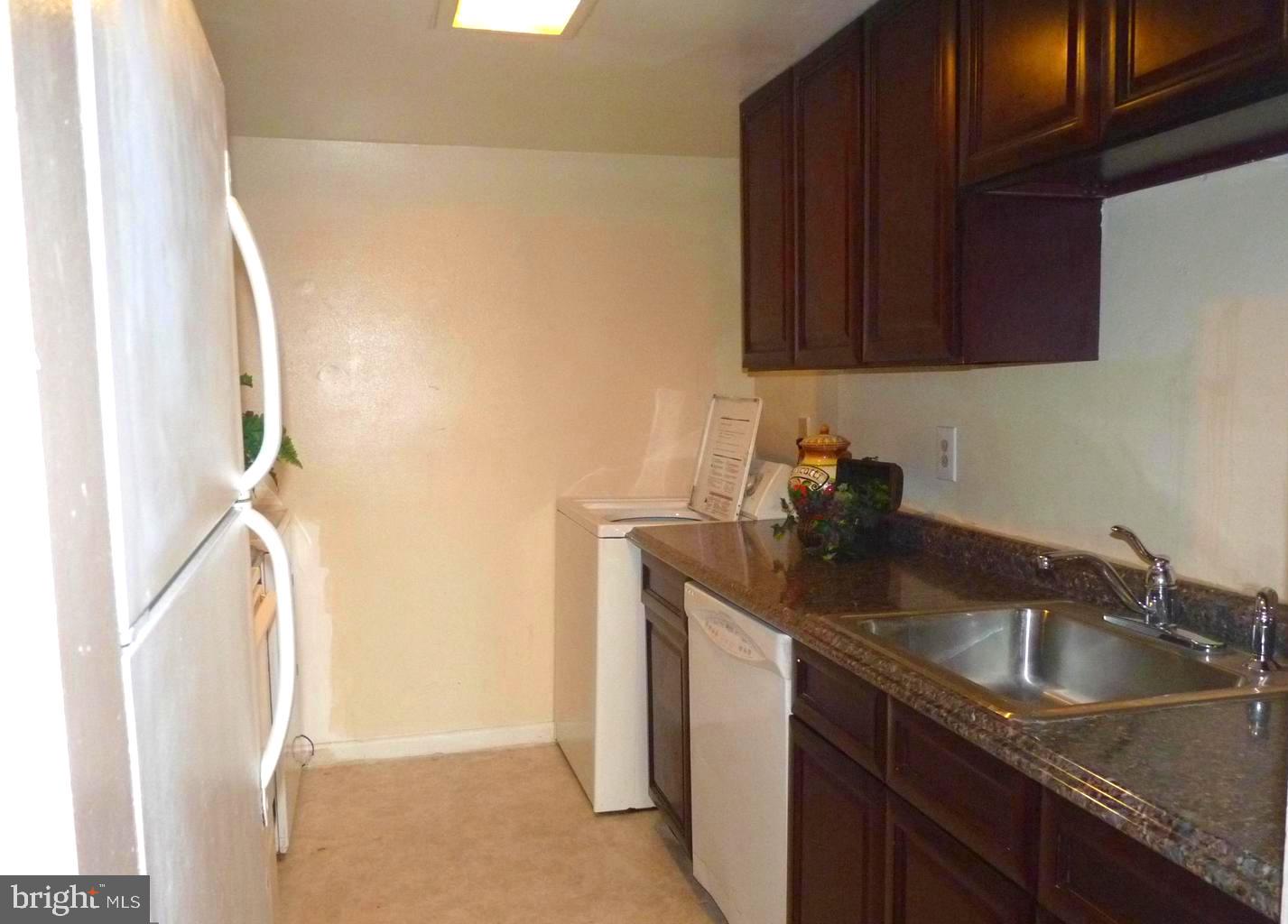 WILLIAMSTOWN - Residential Lease