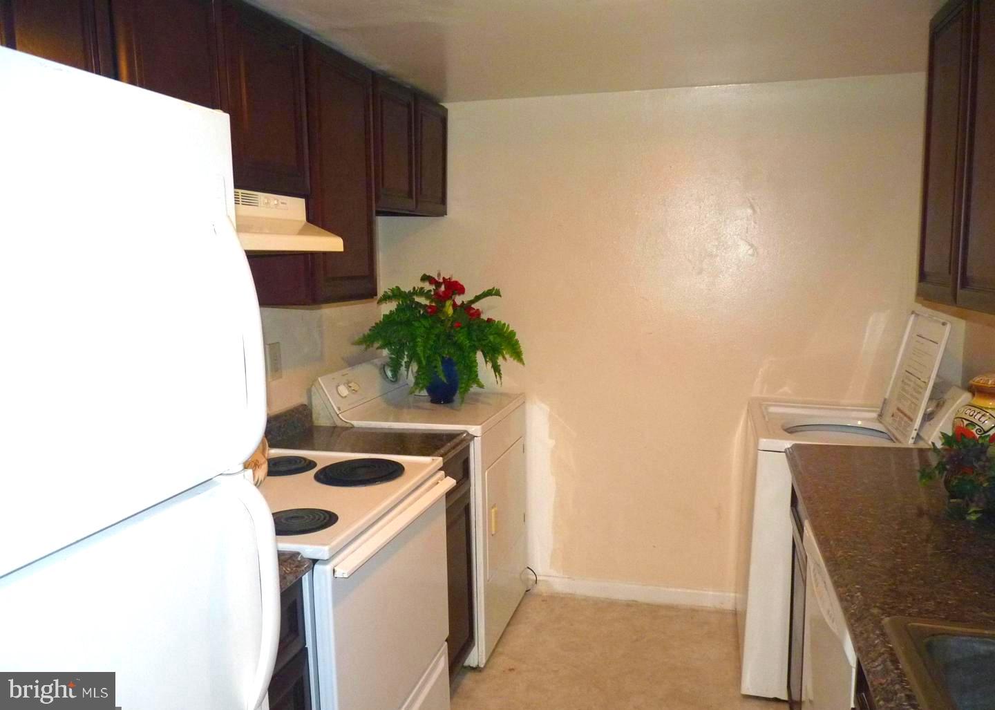 WILLIAMSTOWN - Residential Lease