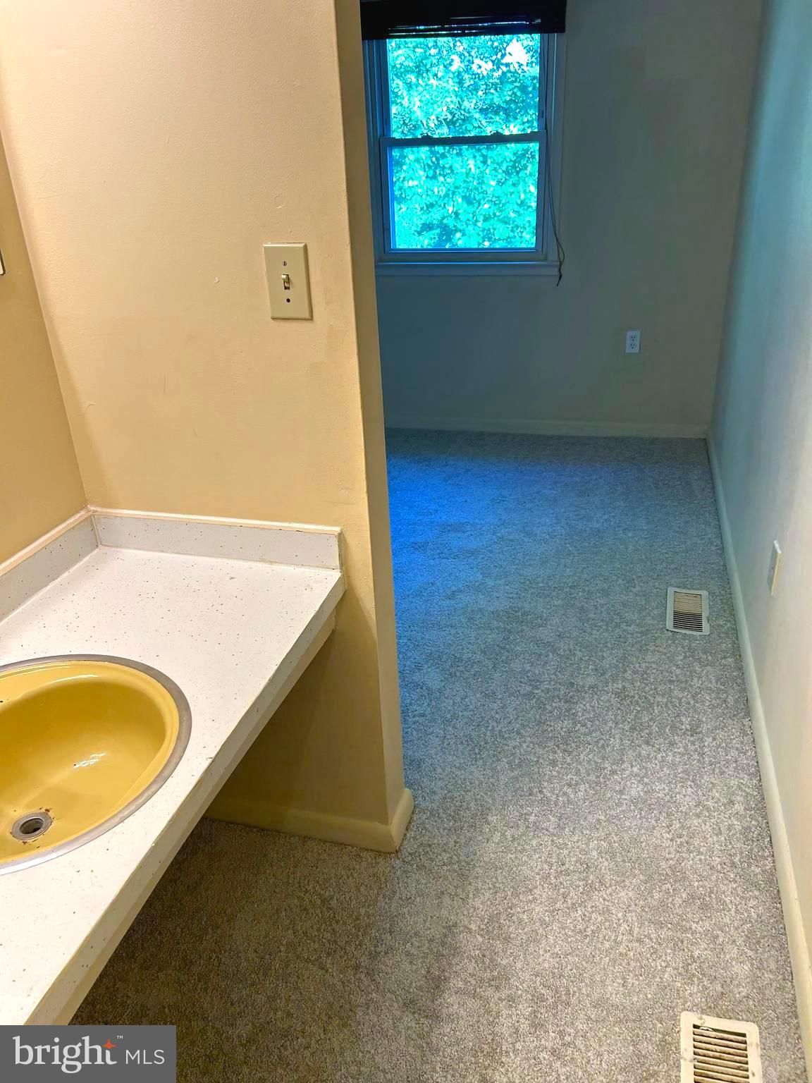 WILLIAMSTOWN - Residential Lease