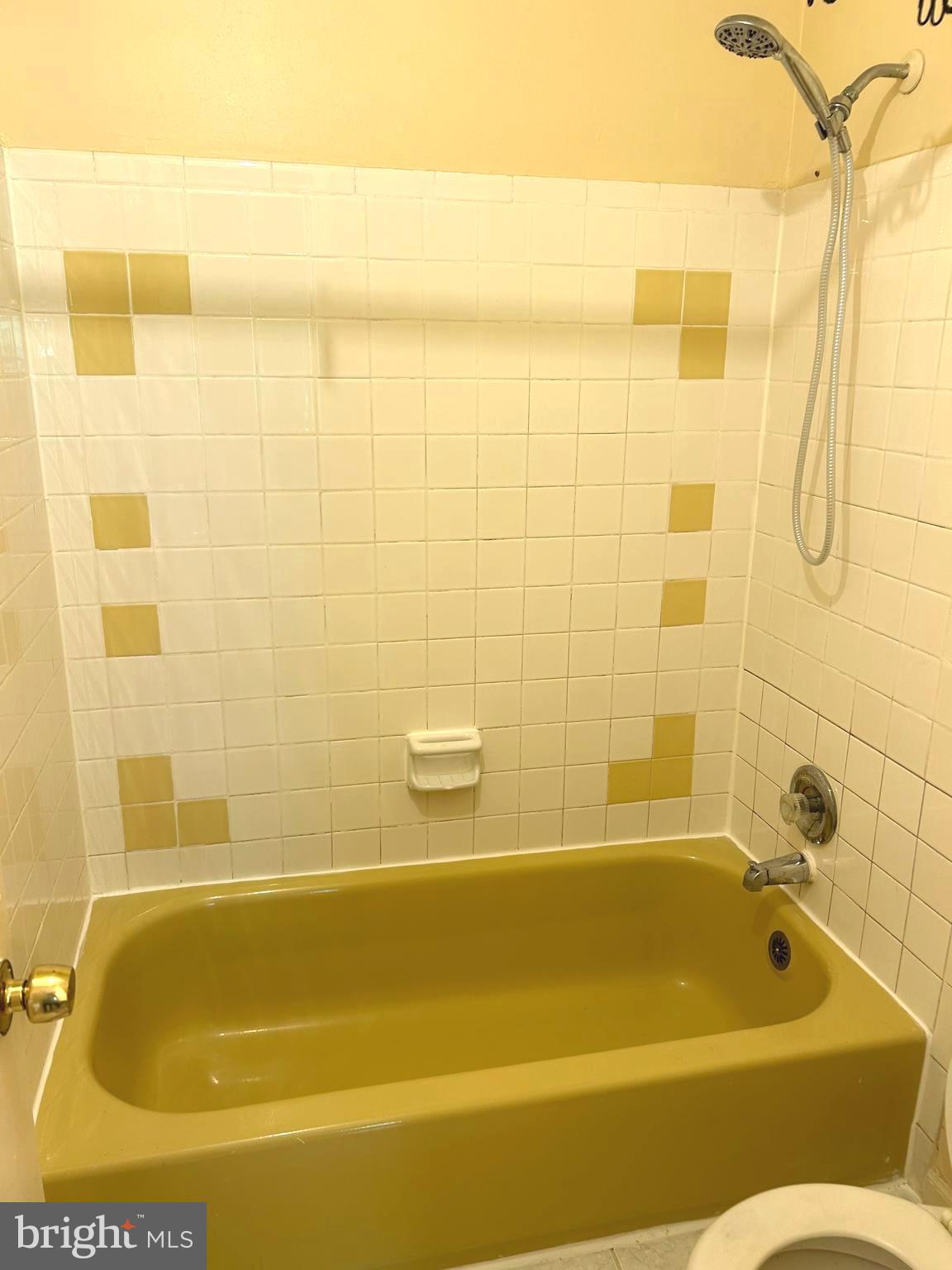 WILLIAMSTOWN - Residential Lease