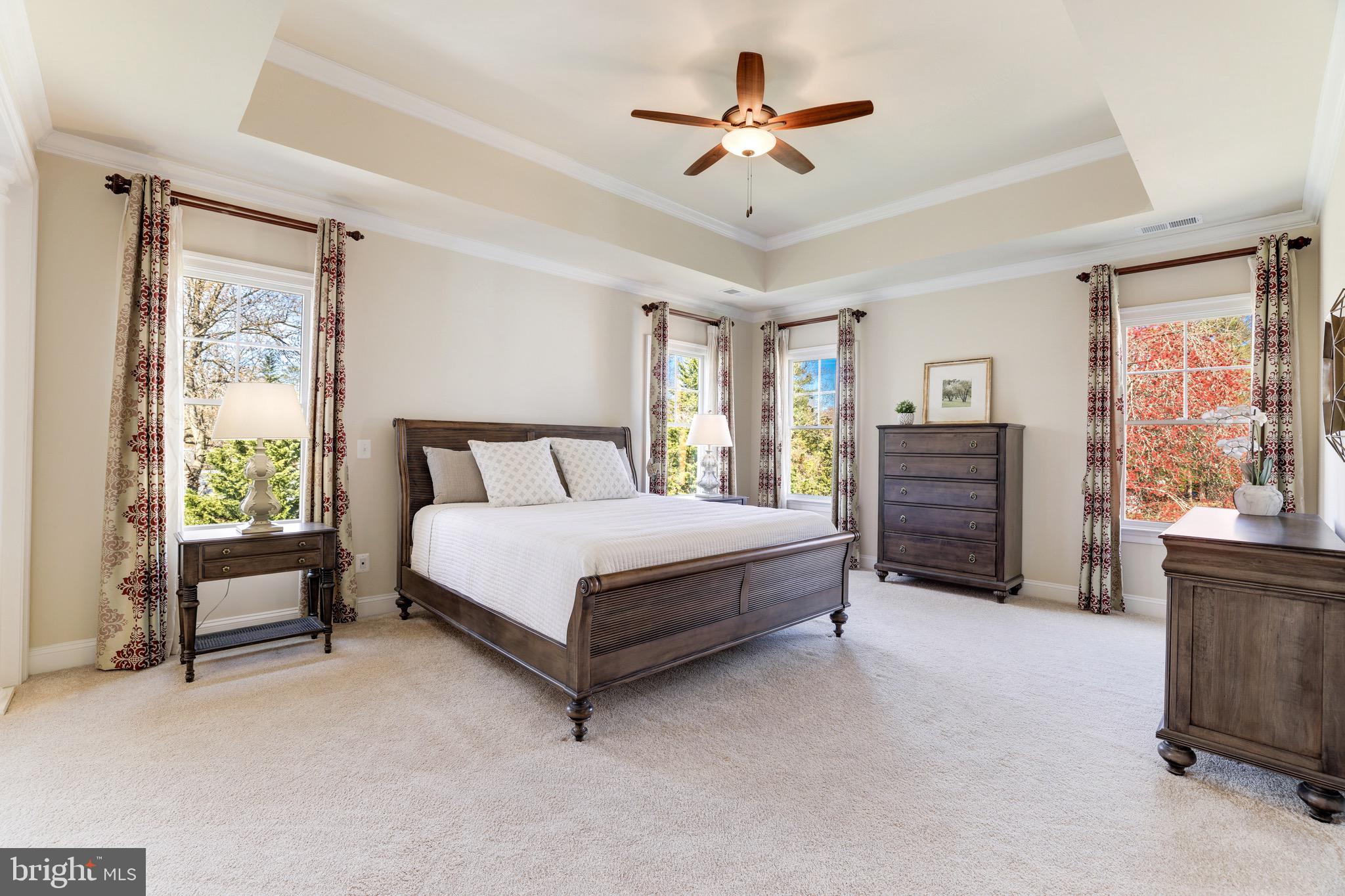 MC LEAN HAMLET - Residential