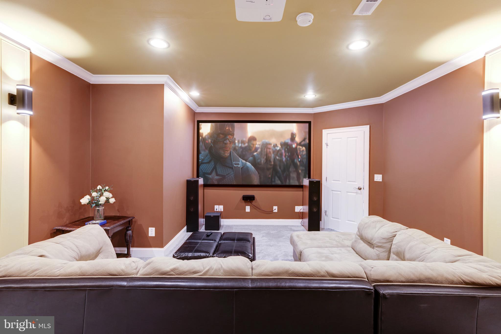 MC LEAN HAMLET - Residential