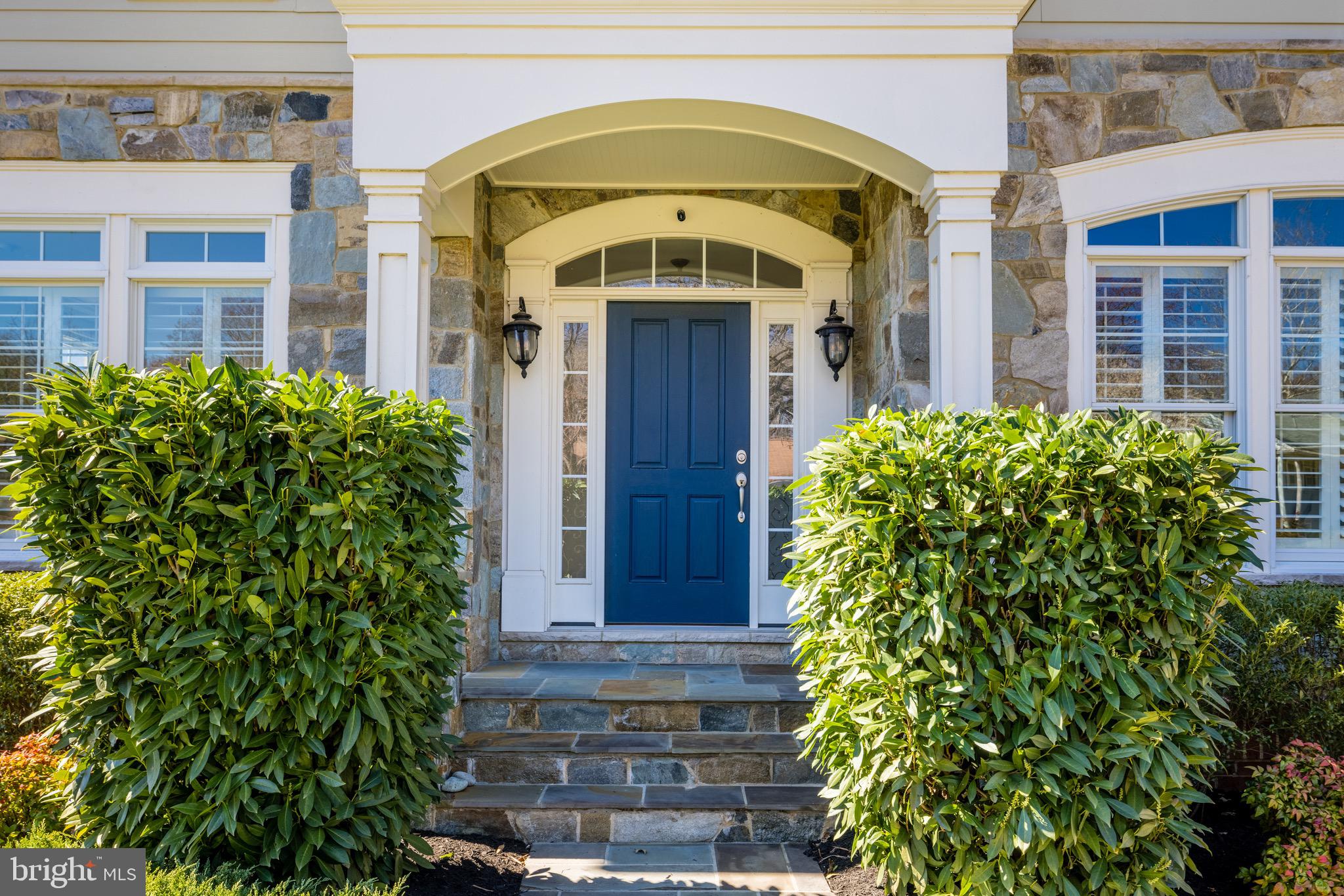 MC LEAN HAMLET - Residential