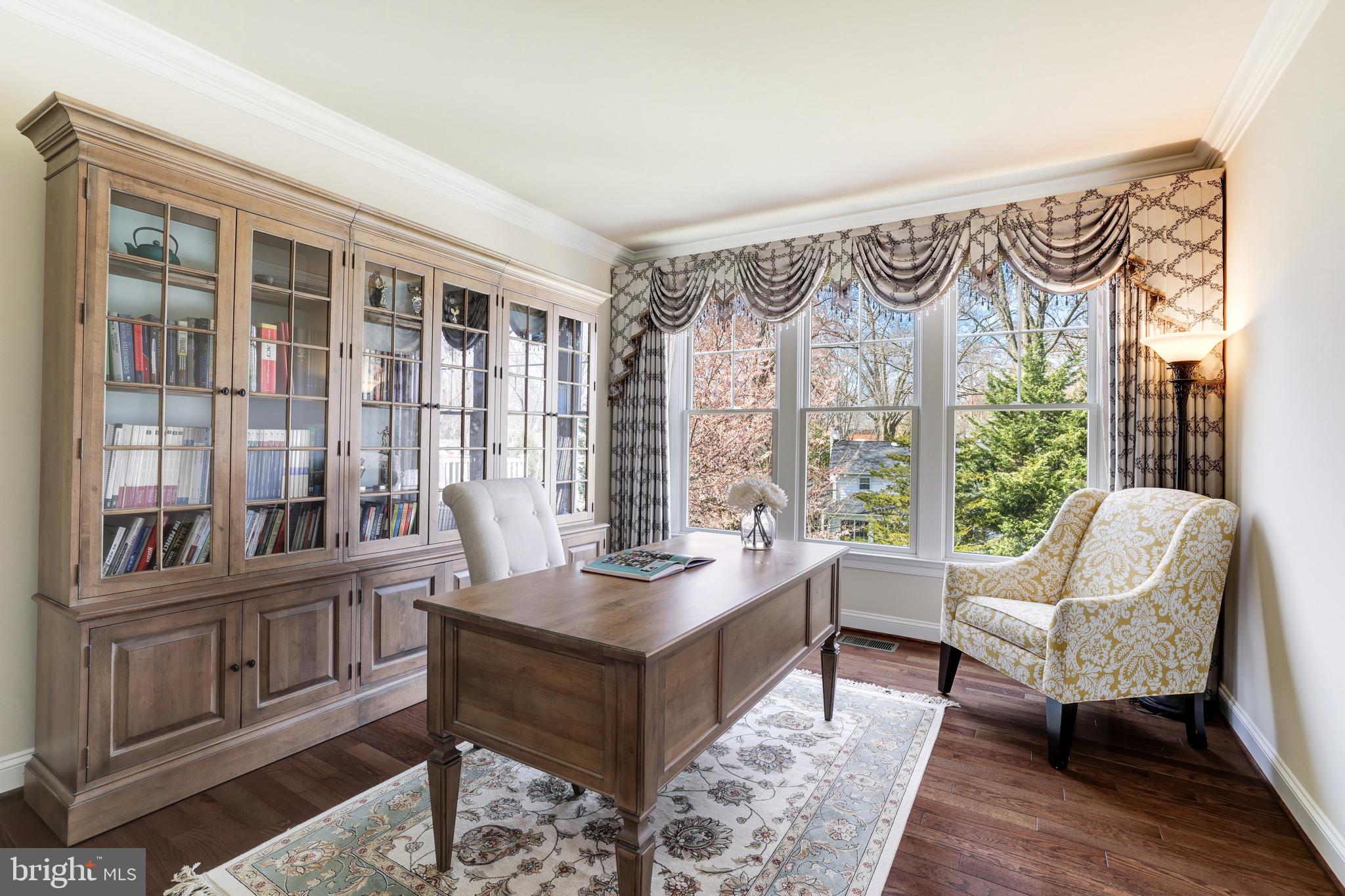 MC LEAN HAMLET - Residential