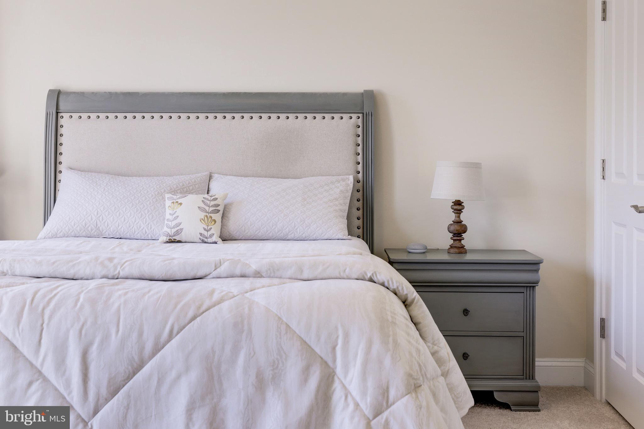 MC LEAN HAMLET - Residential