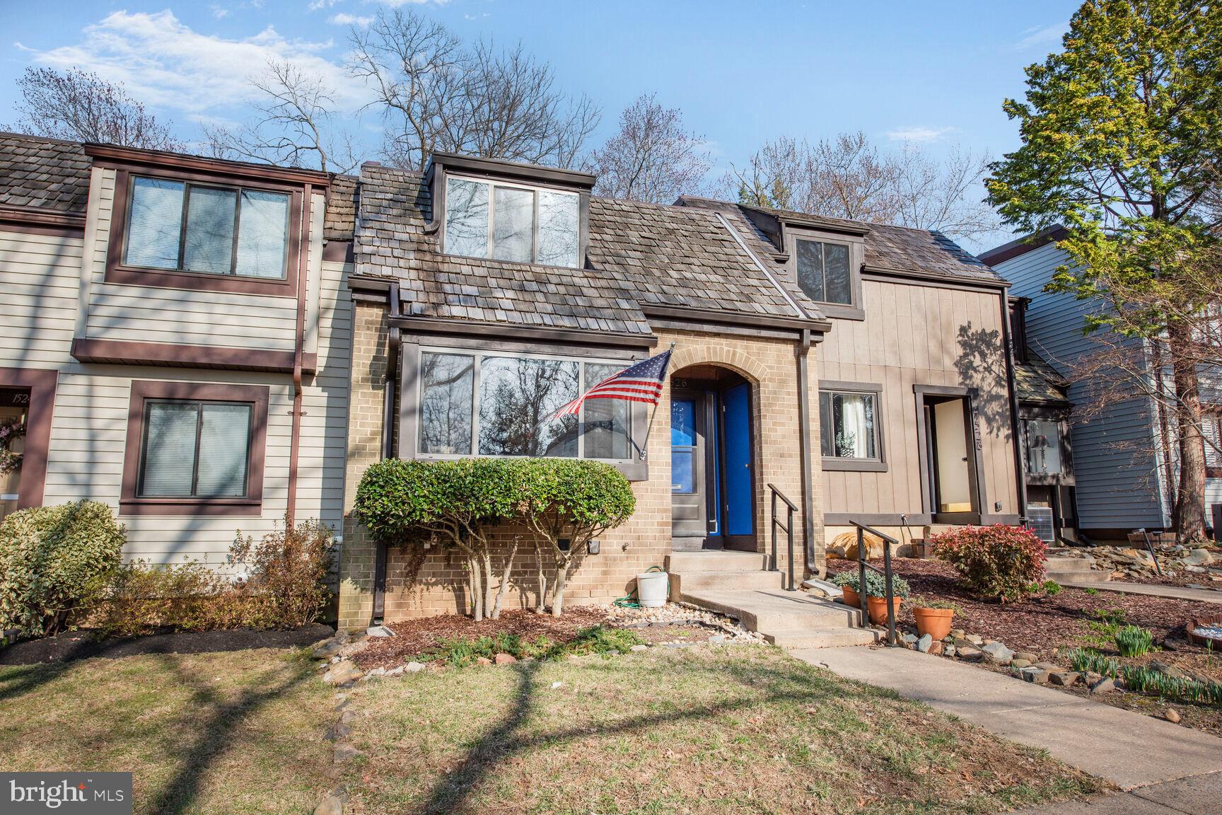 RESTON - Residential