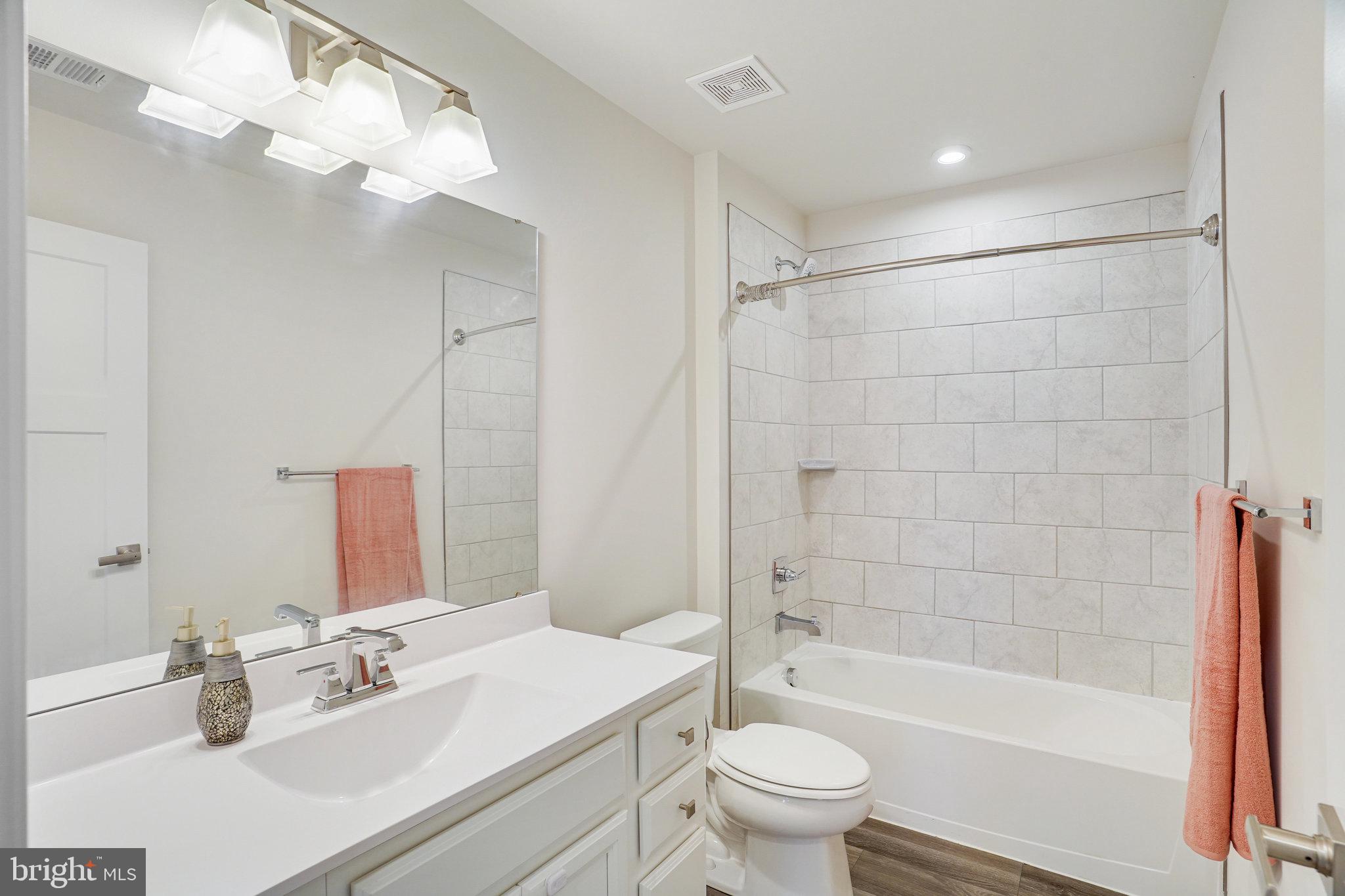 RAPPAHANNOCK LANDING - Residential