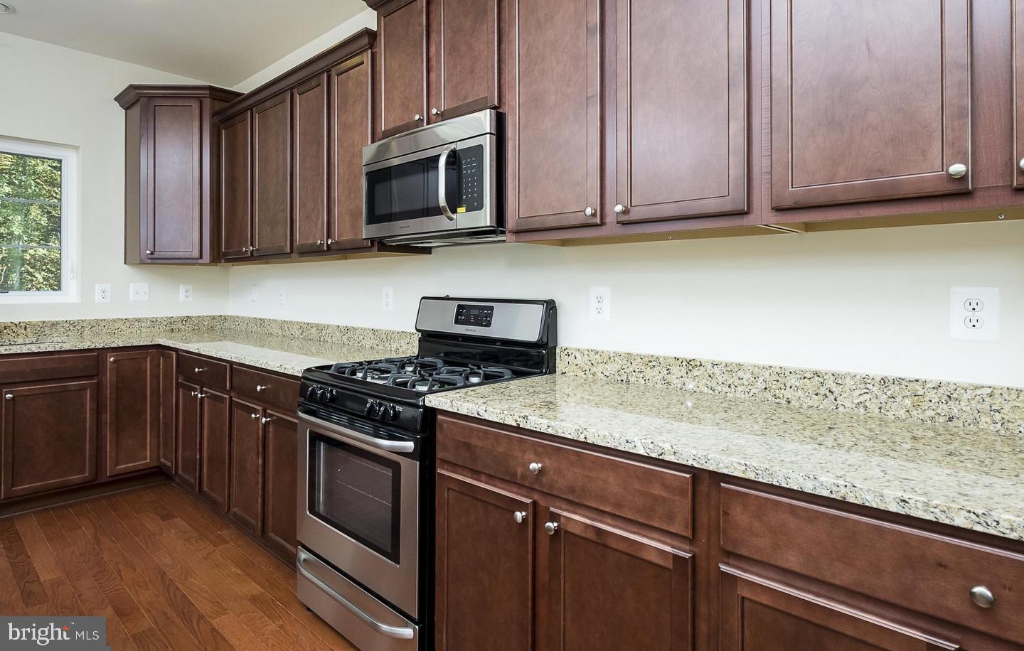 DORCHESTER VIEW - Residential Lease