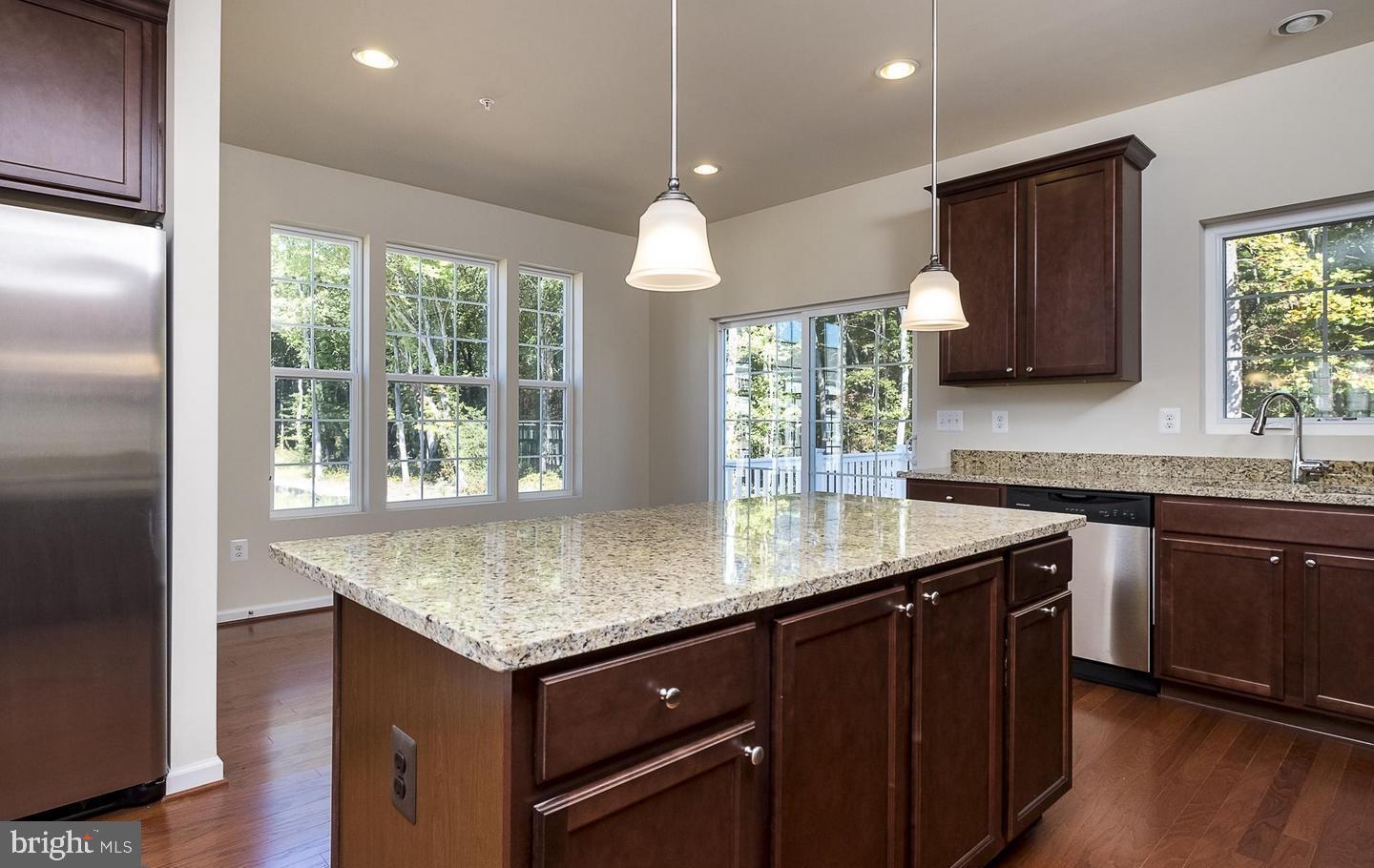 DORCHESTER VIEW - Residential Lease