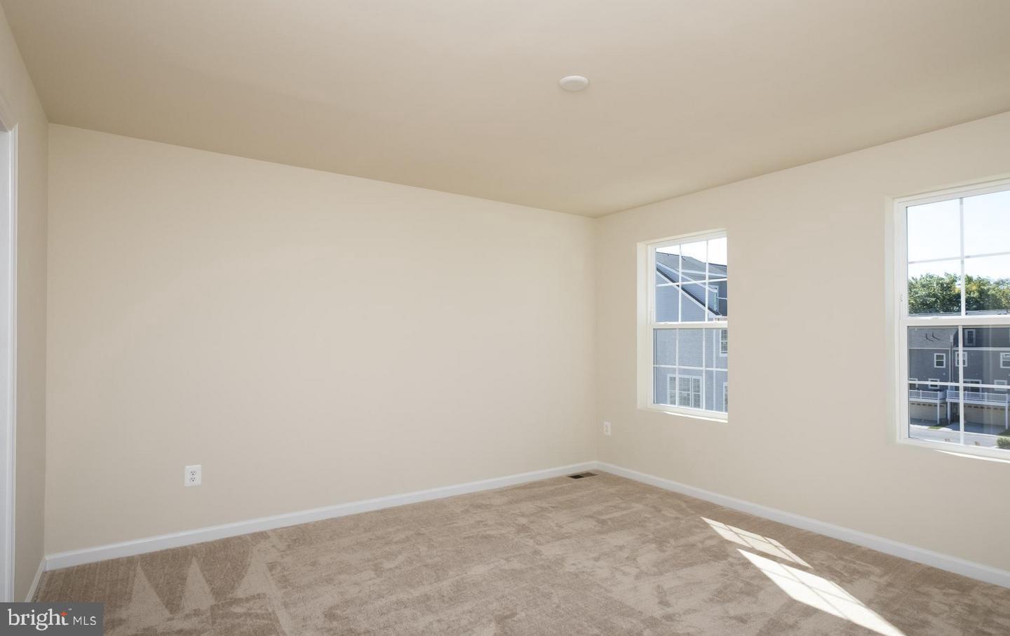 DORCHESTER VIEW - Residential Lease