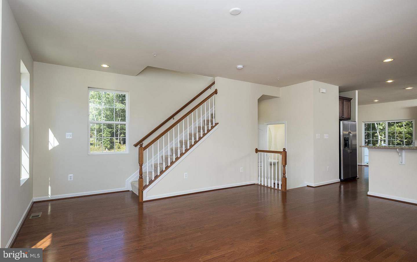 DORCHESTER VIEW - Residential Lease