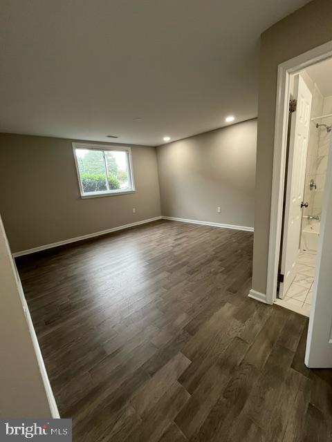 TERRACE TOWNHOUSES OF ANNANDALE - Residential Lease
