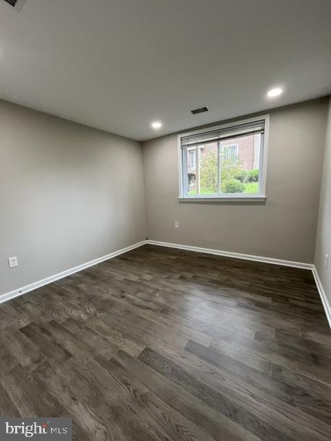 TERRACE TOWNHOUSES OF ANNANDALE - Residential Lease