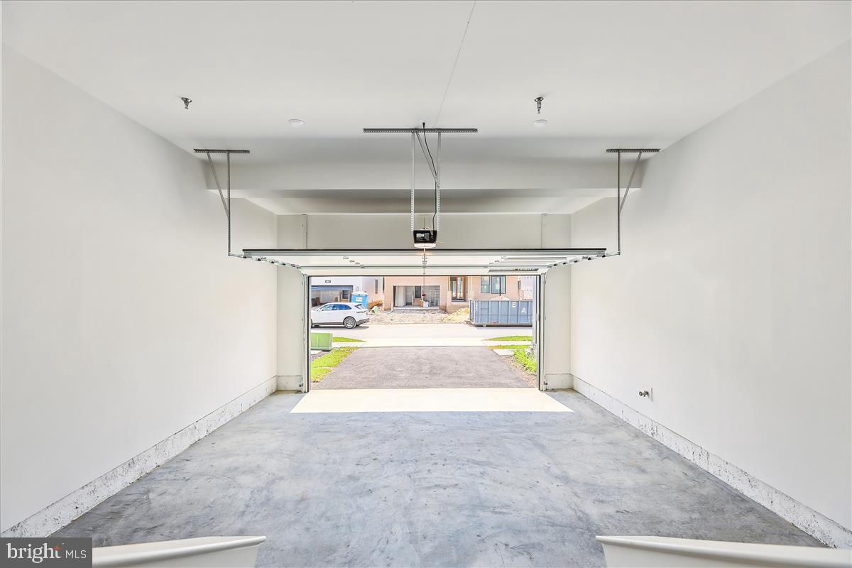 AMALYN - Residential Lease