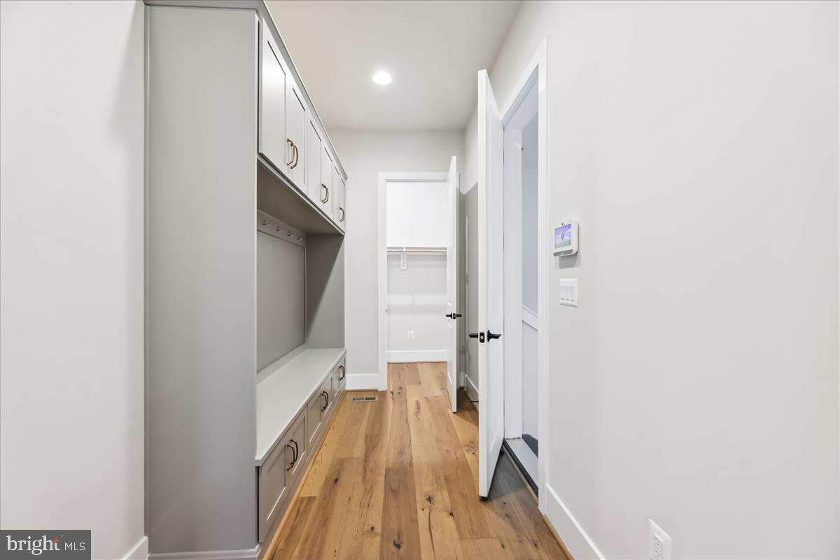 AMALYN - Residential Lease