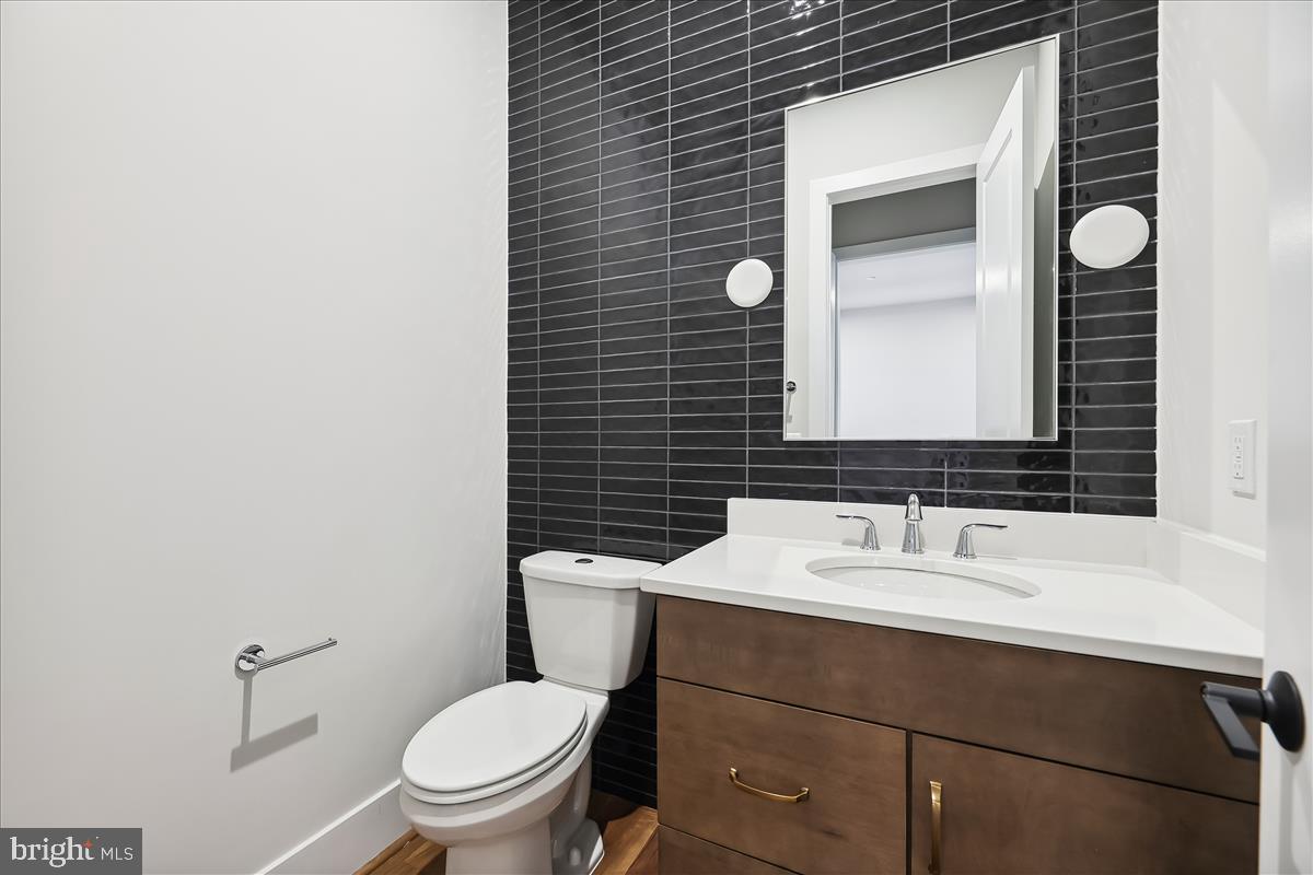 AMALYN - Residential Lease