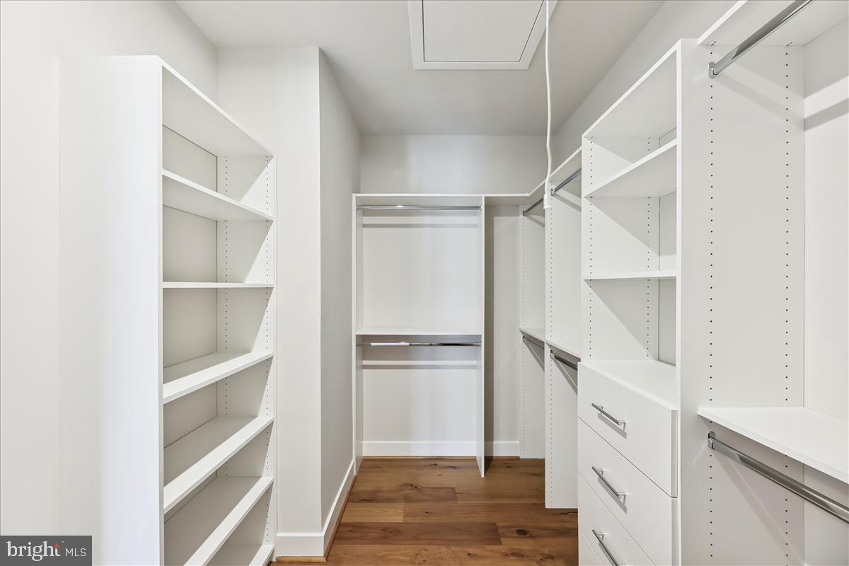 AMALYN - Residential Lease