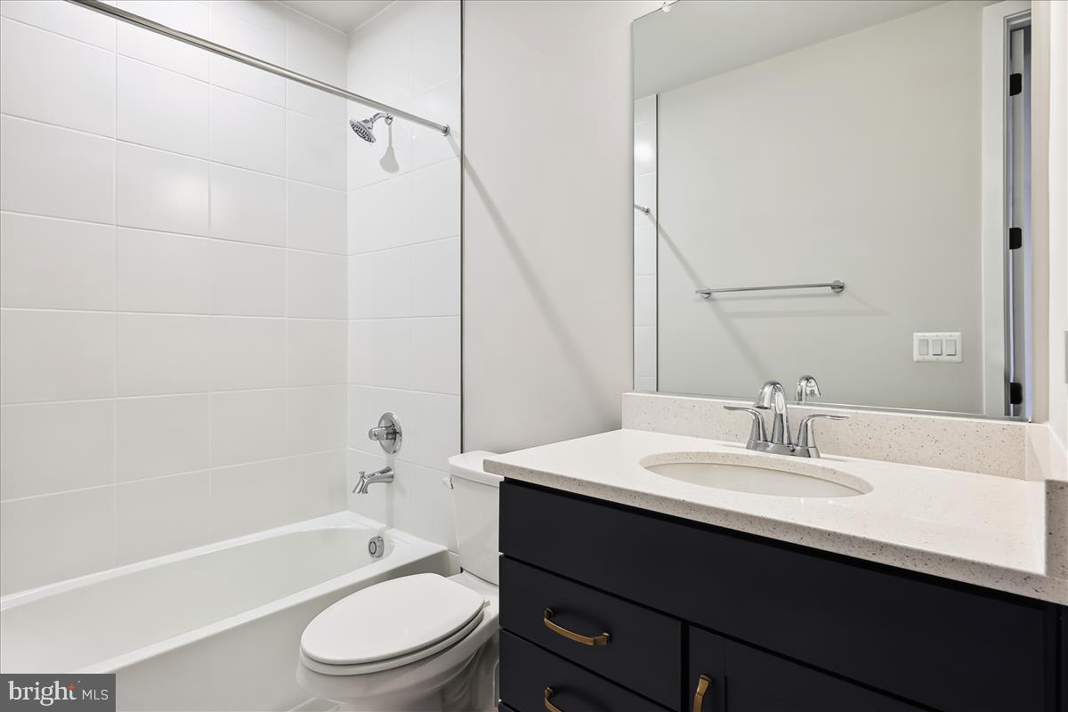 AMALYN - Residential Lease