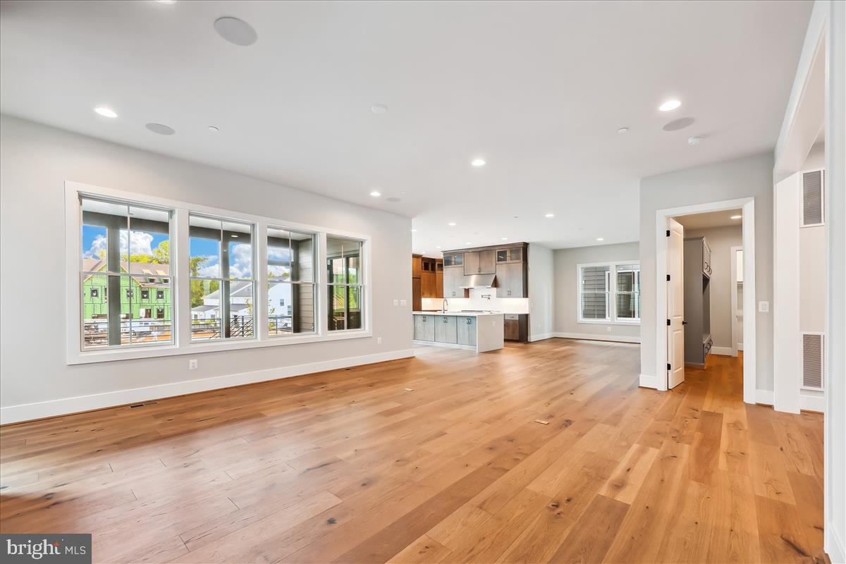 AMALYN - Residential Lease