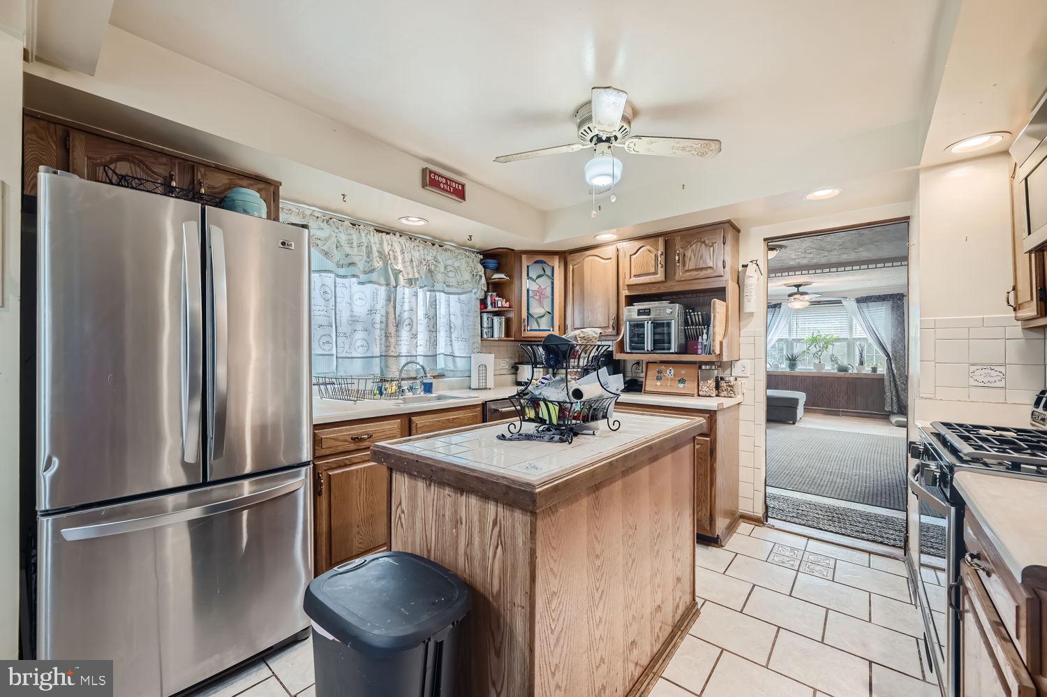 ROSEMONT - Residential