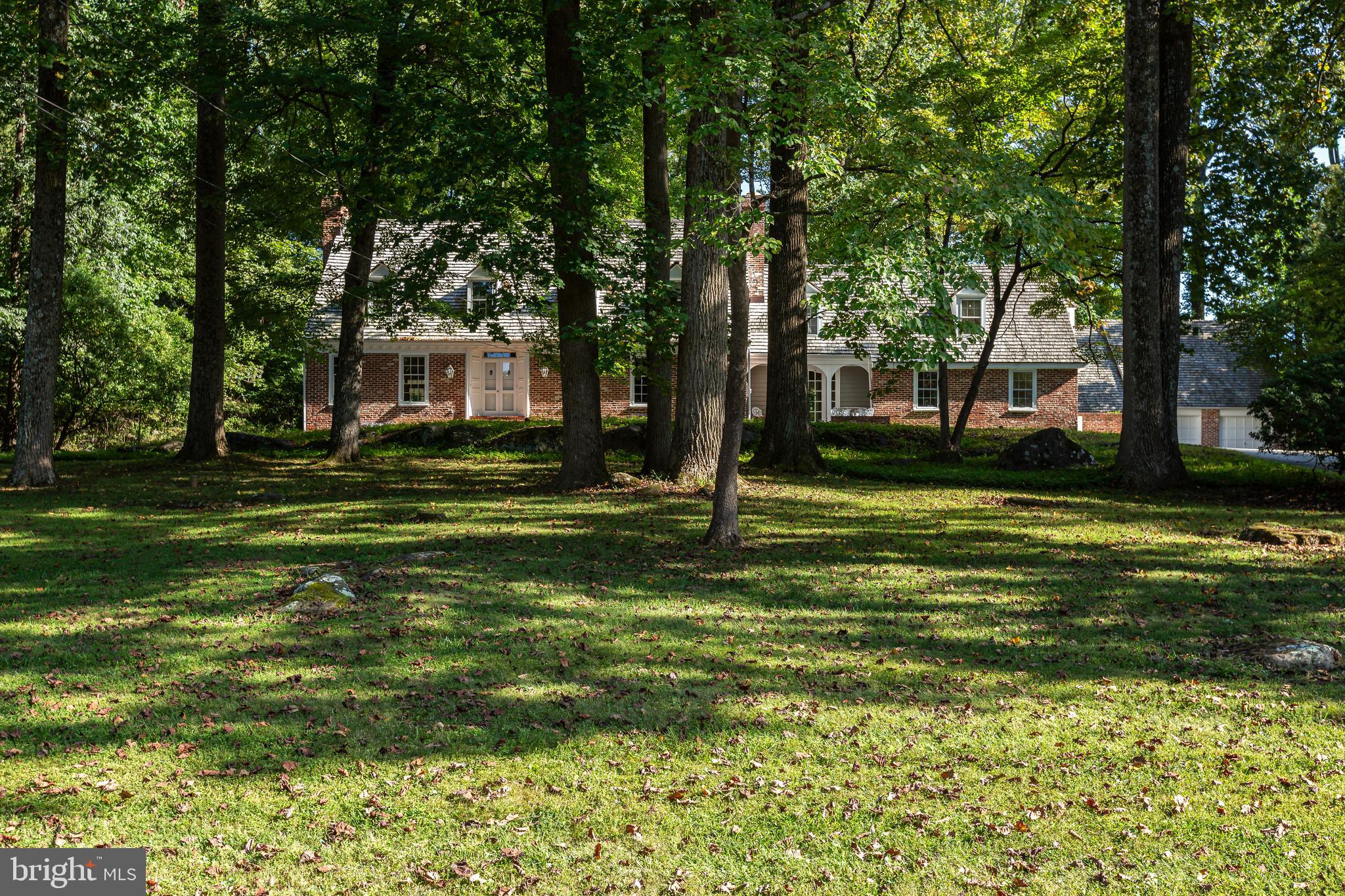 8 FOXCHASE ROAD