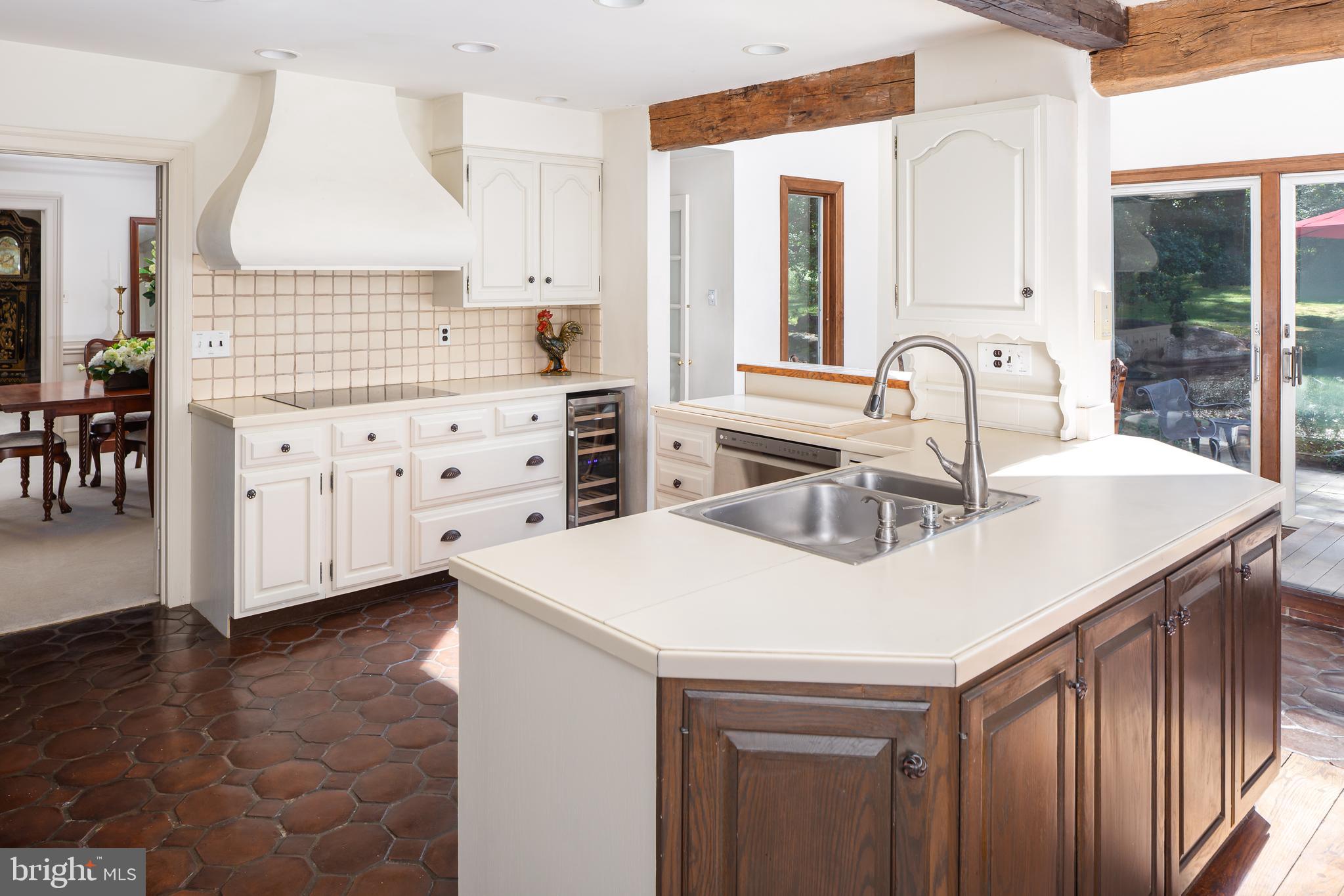 RADNOR HUNT - Residential