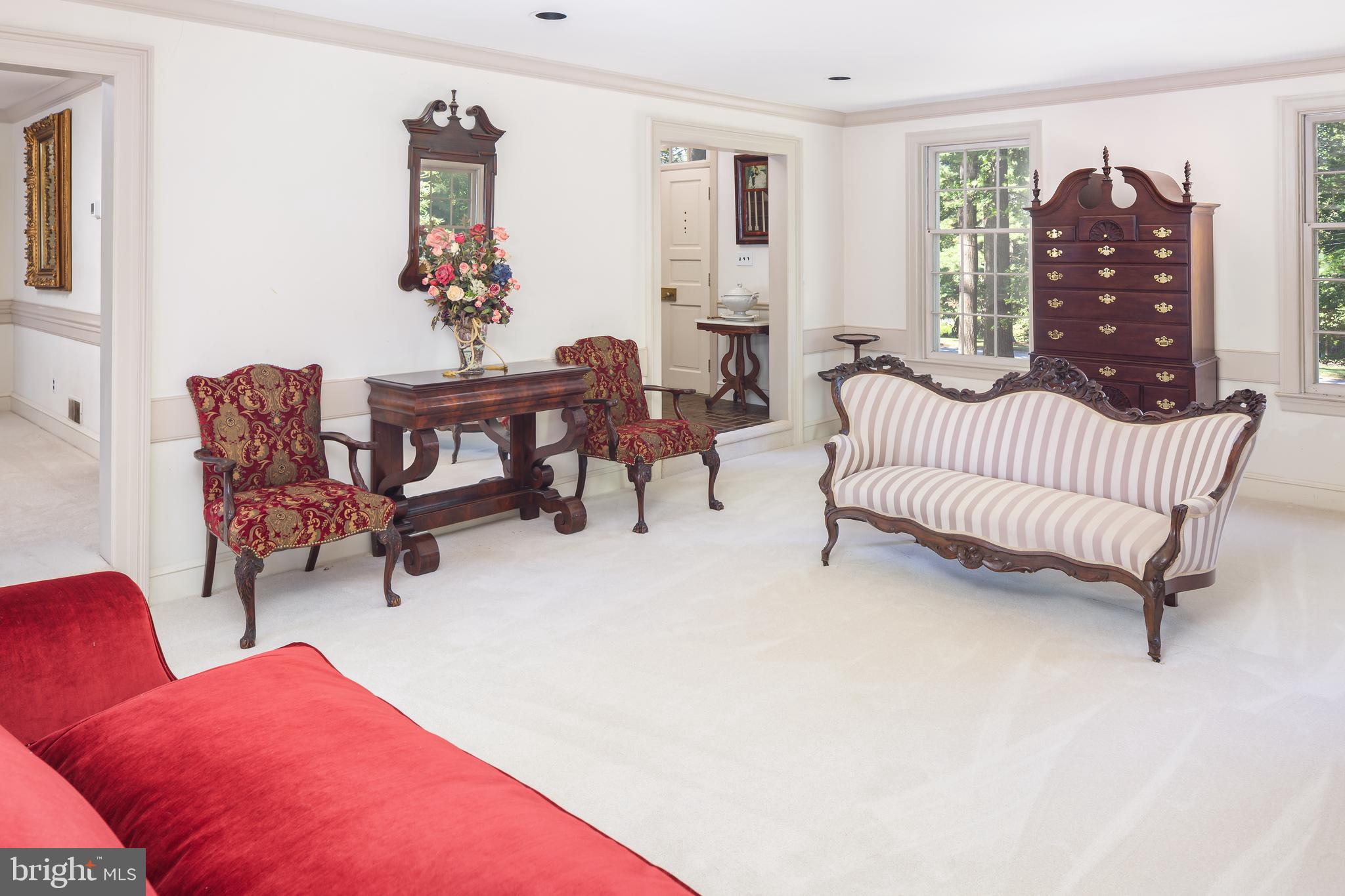 RADNOR HUNT - Residential