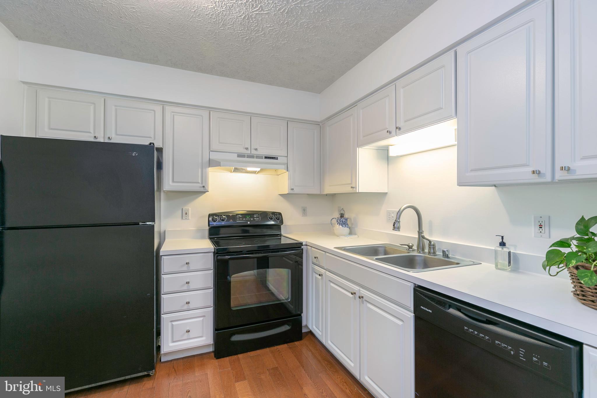 CHESTNUT HILL COVE - Residential