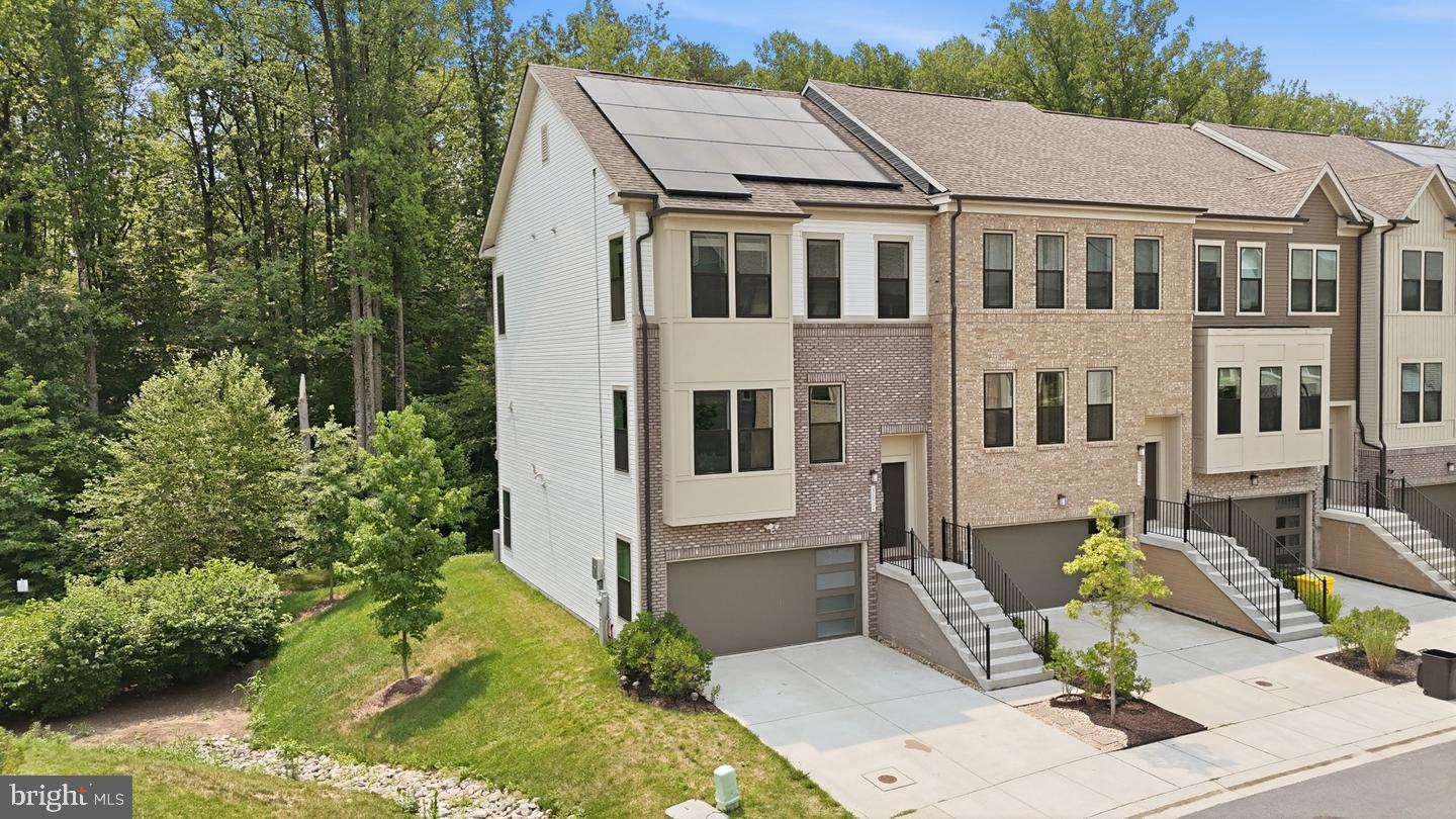 3272 WATERSHED BOULEVARD
