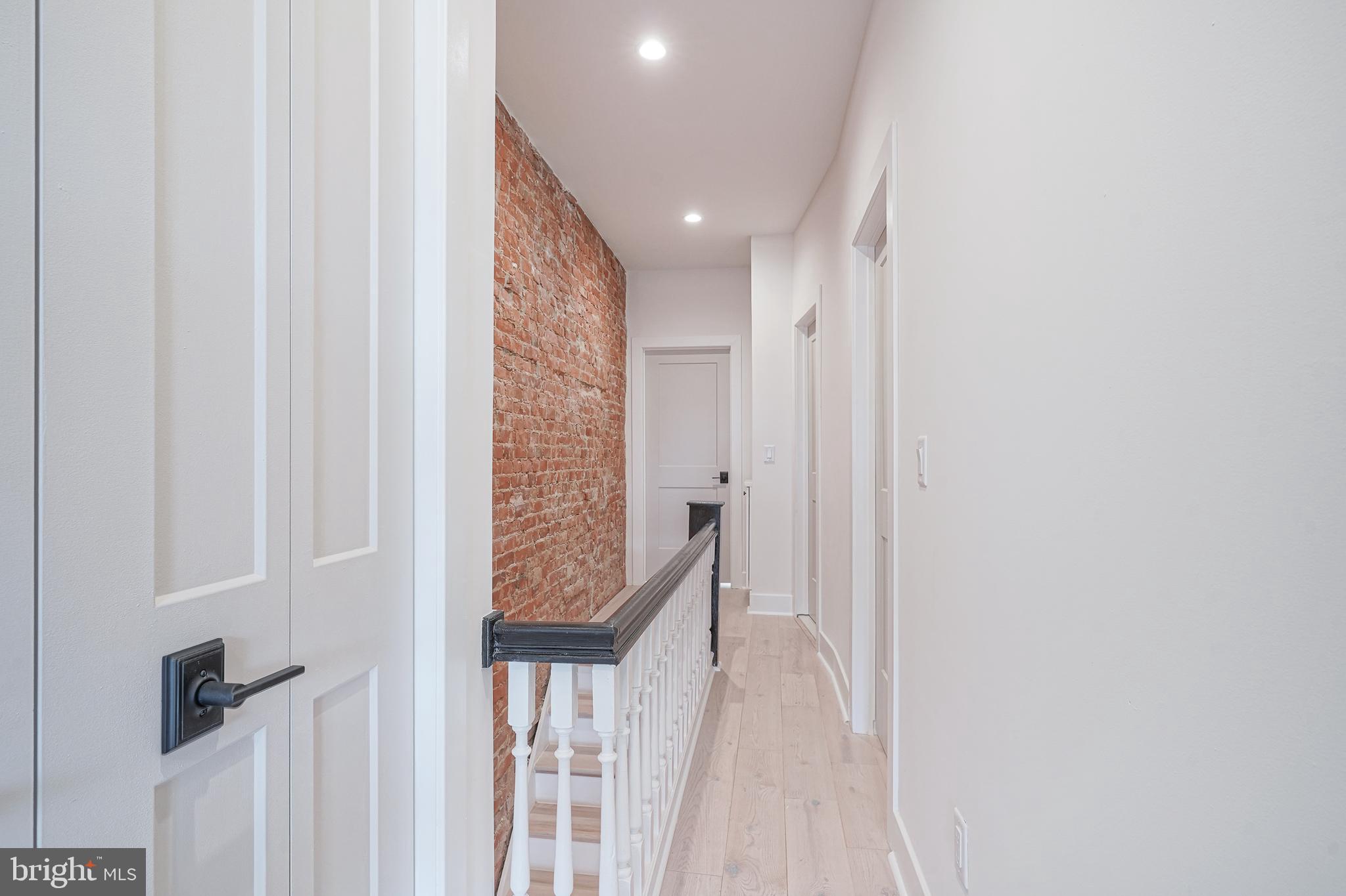 PORT RICHMOND - Residential