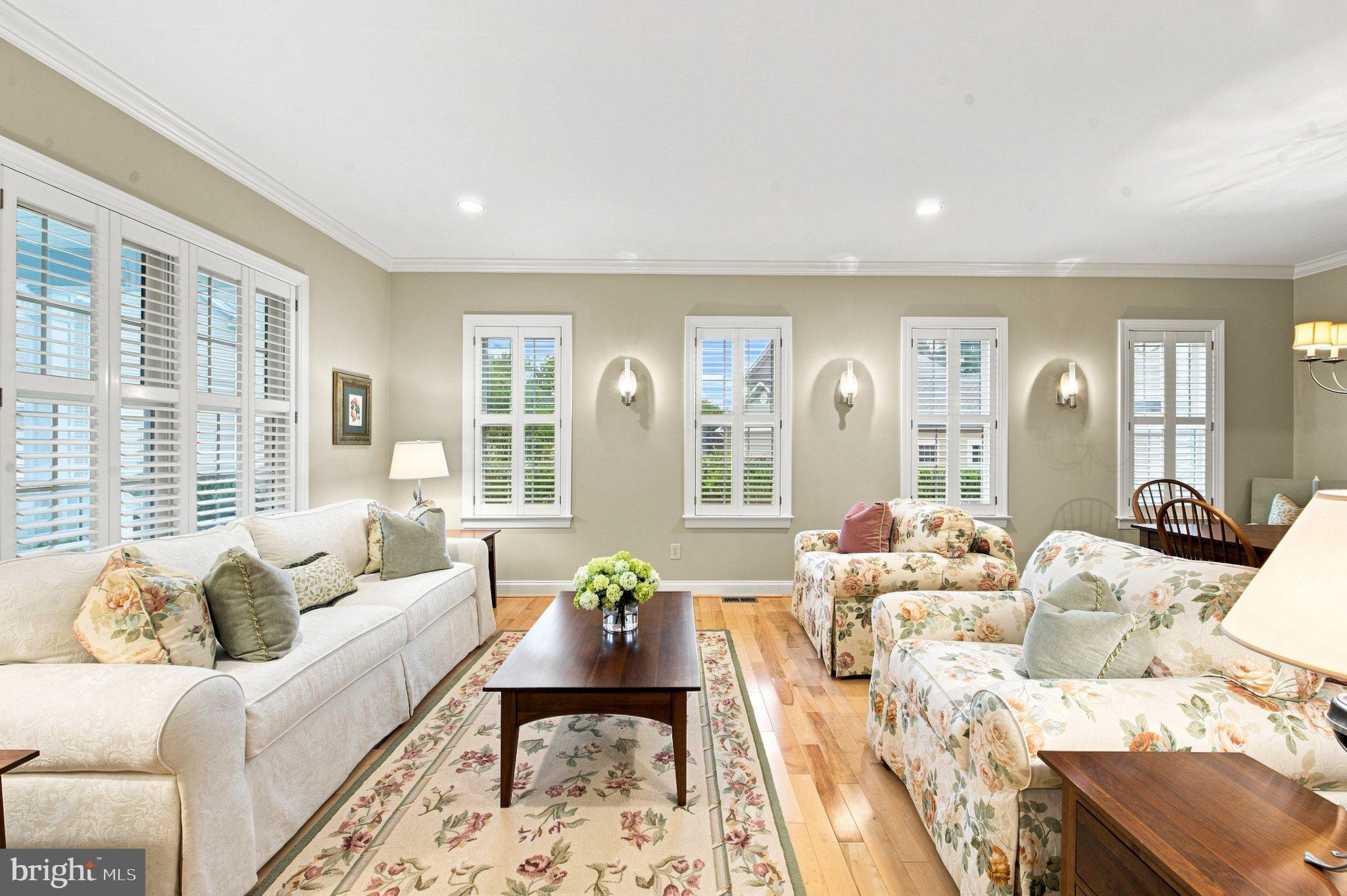 501 MAHONEY DRIVE