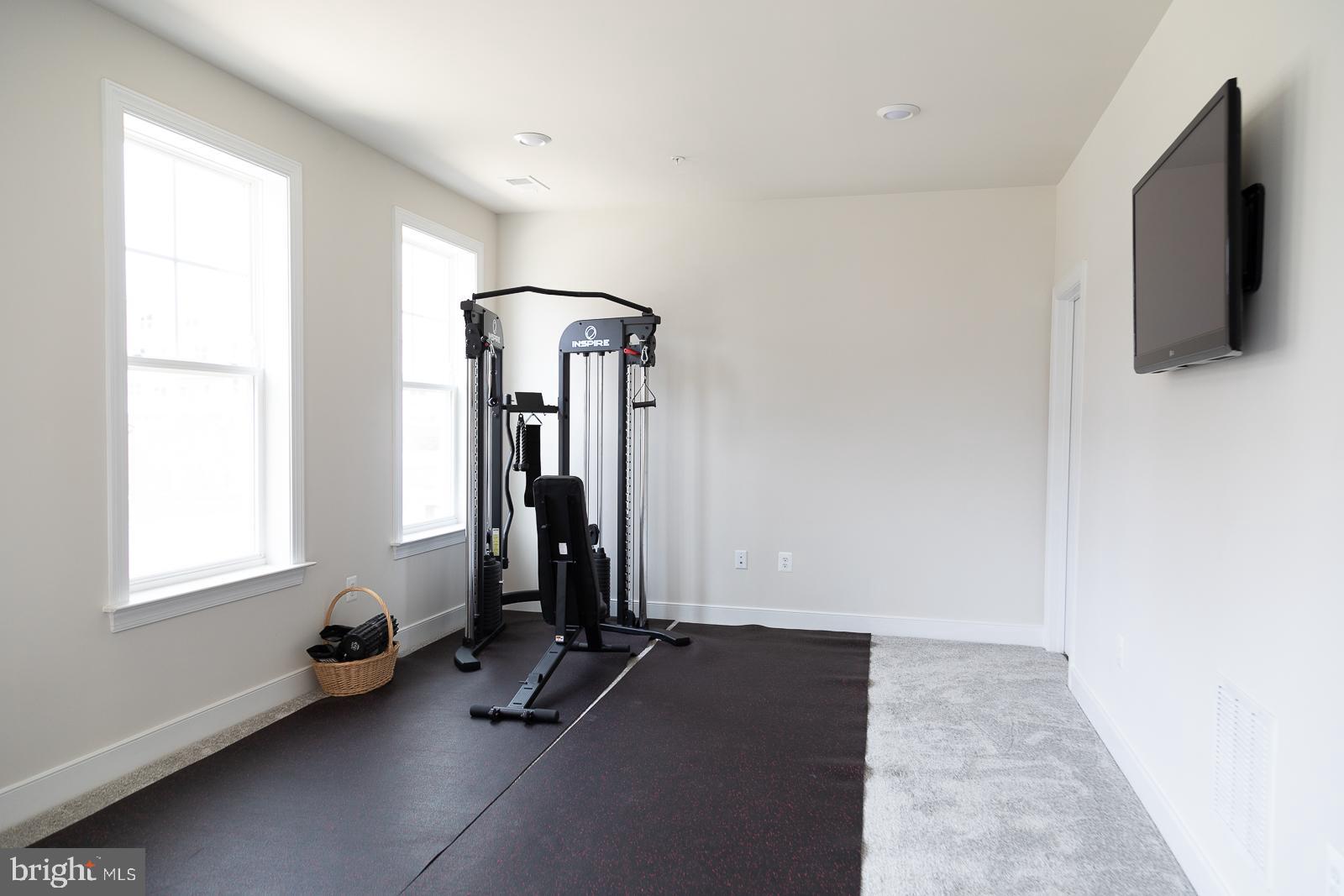 CROWN - Residential Lease