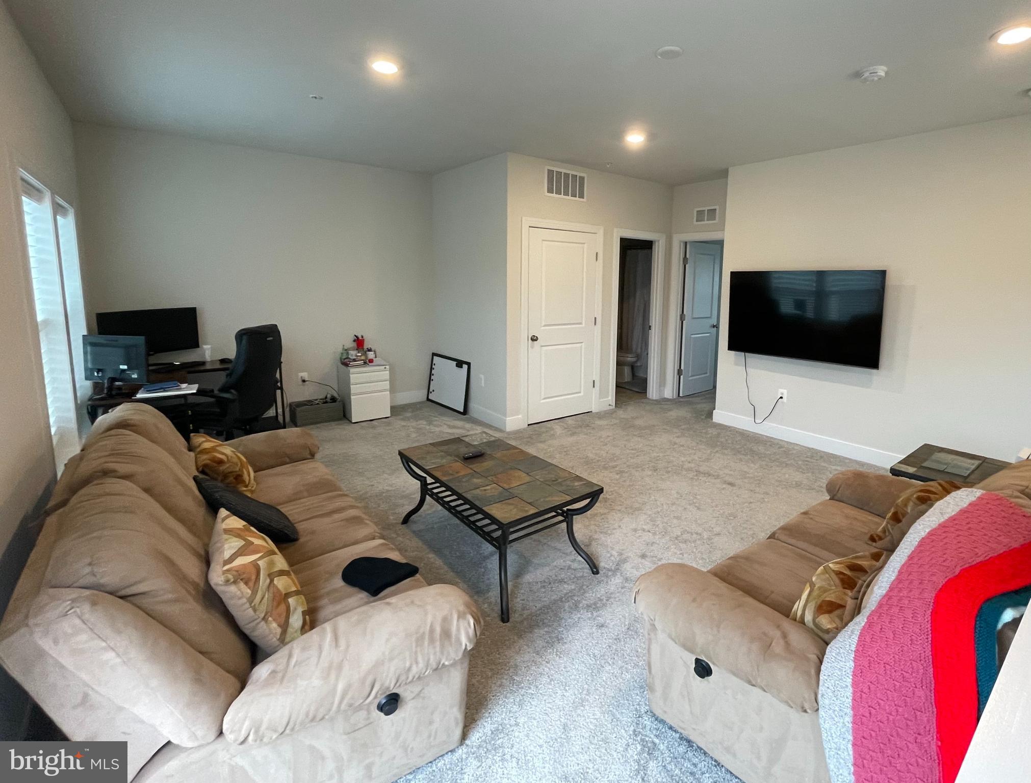 CROWN - Residential Lease