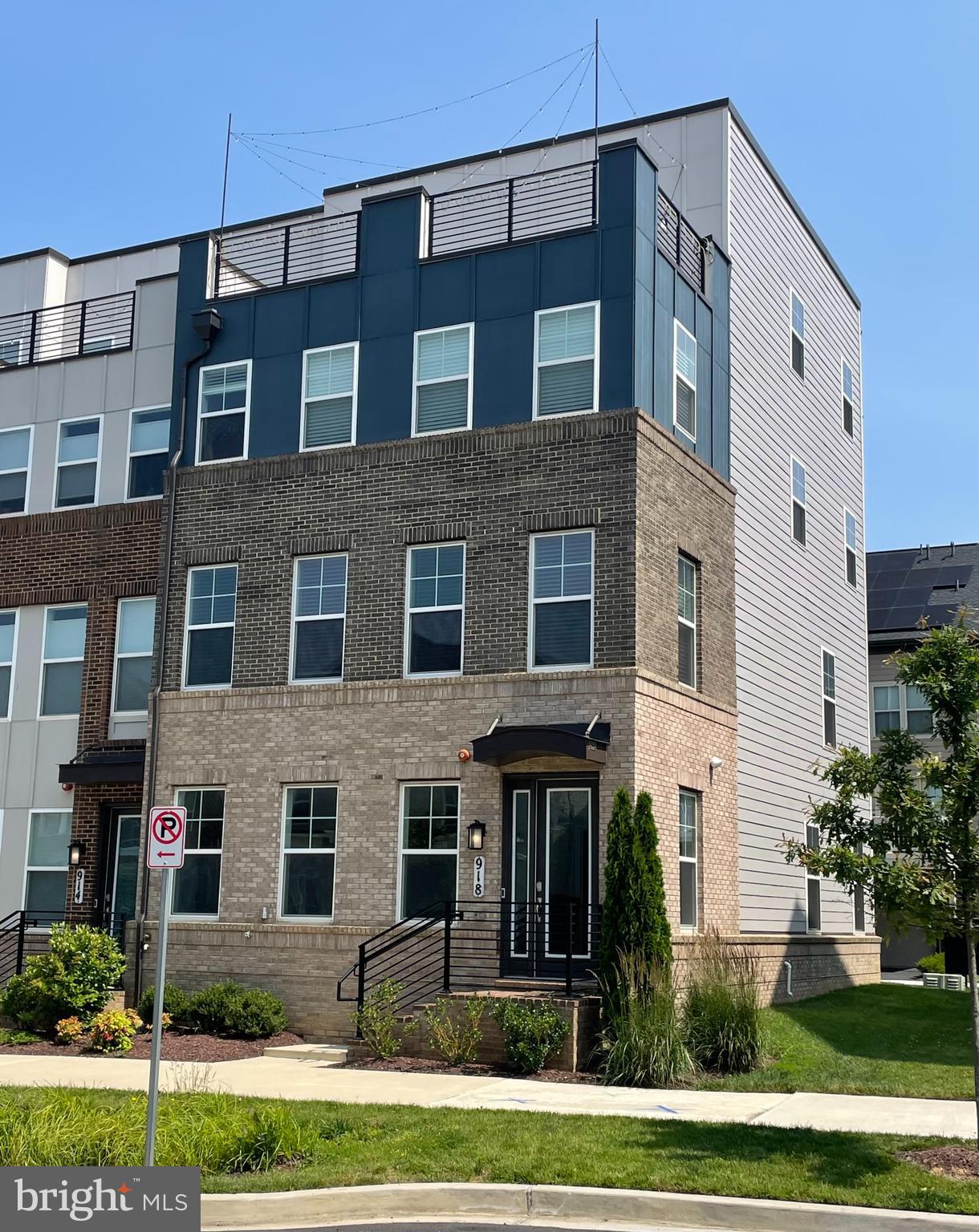 CROWN - Residential Lease