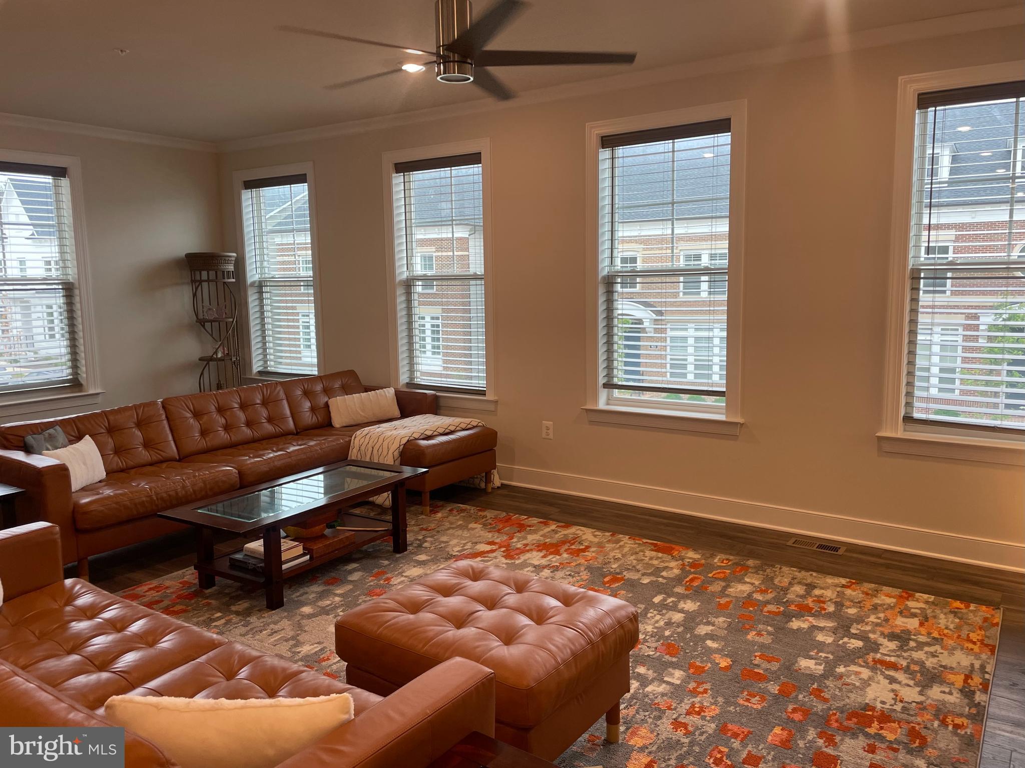 CROWN - Residential Lease