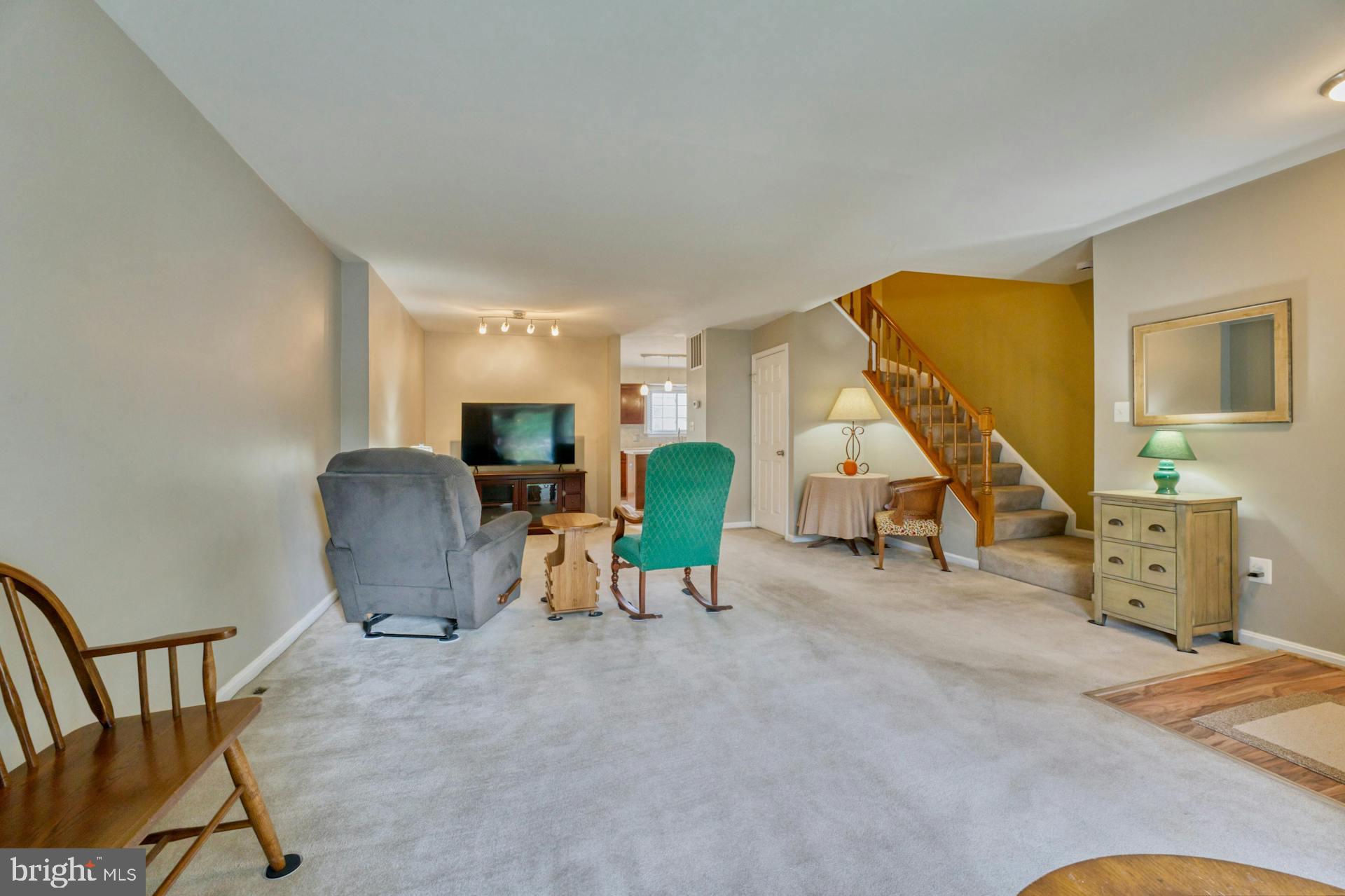 ASHBURN FARM - Residential