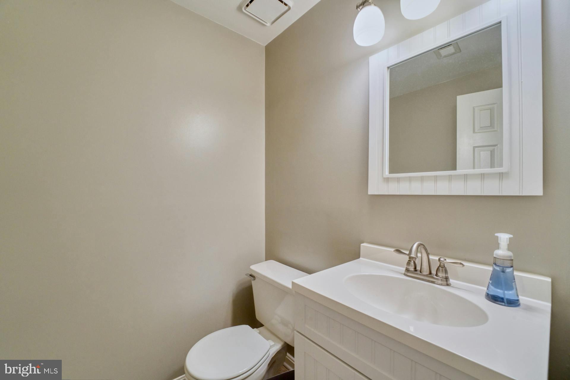 ASHBURN FARM - Residential