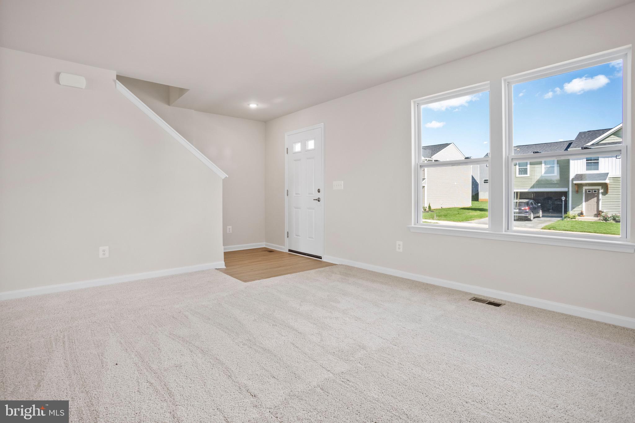 SOUTH BROOK - Residential