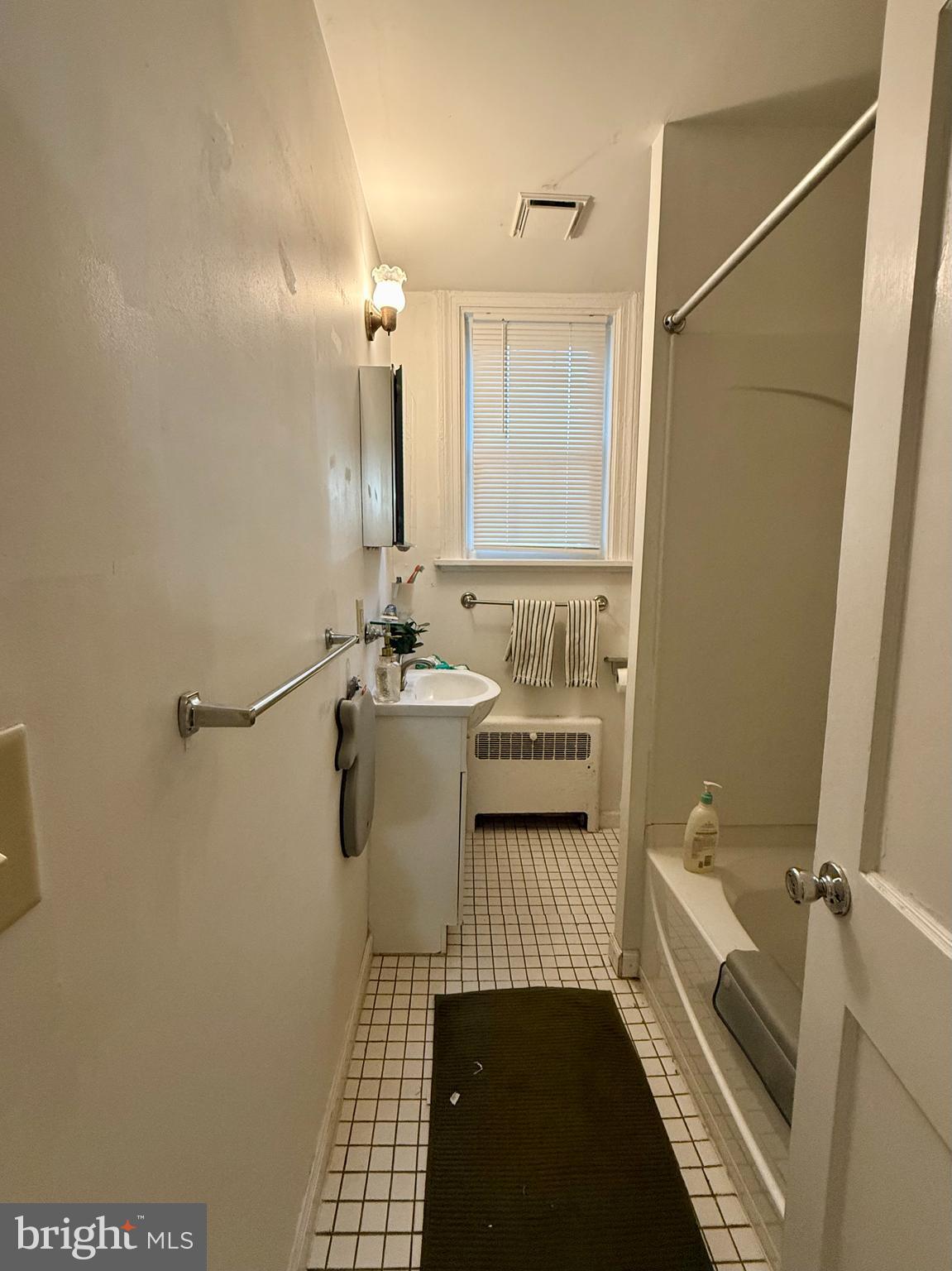 FREDERICKSBURG CITY - Residential Lease