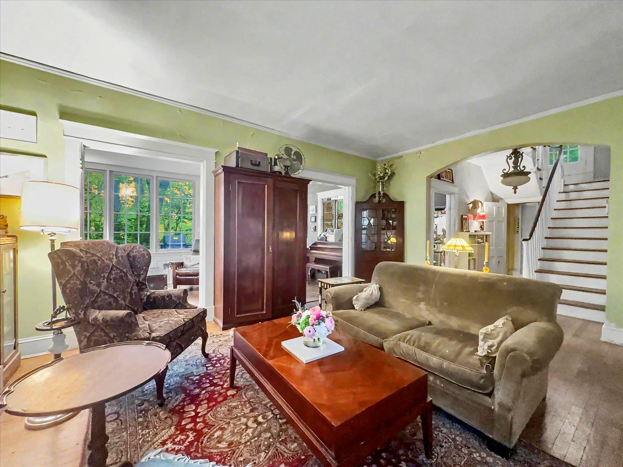 ROLAND PARK - Residential