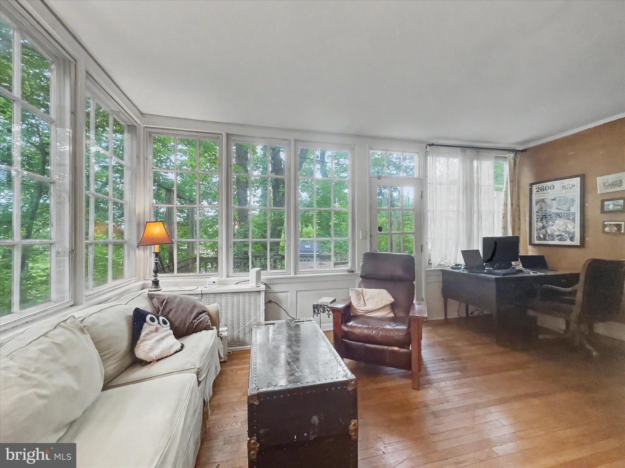 ROLAND PARK - Residential