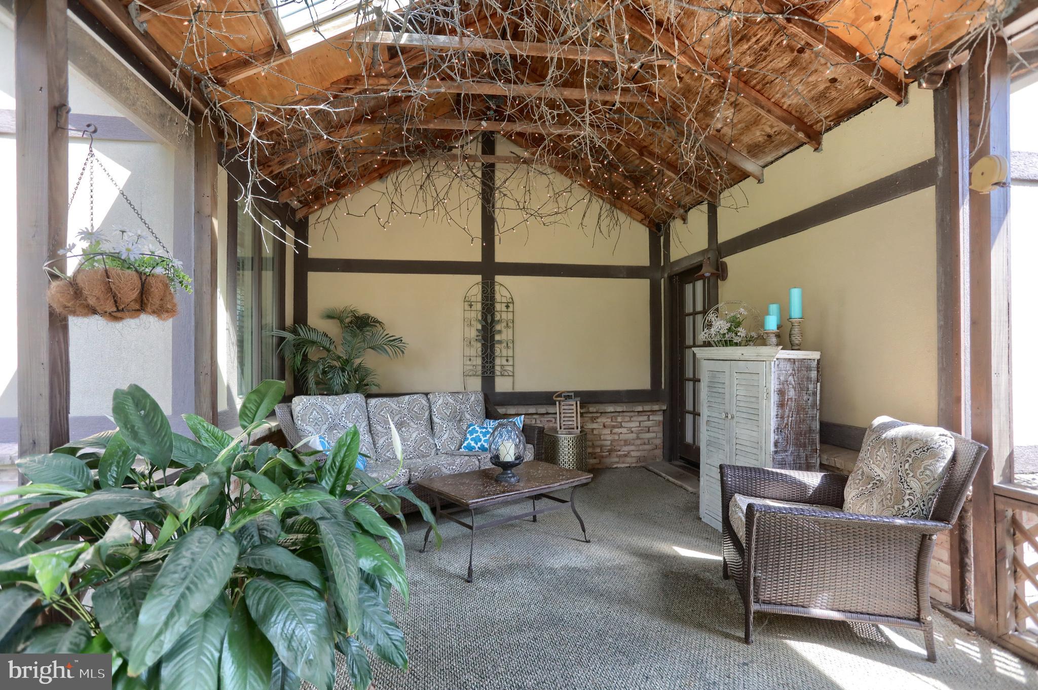 BANBURY CROSS - Residential